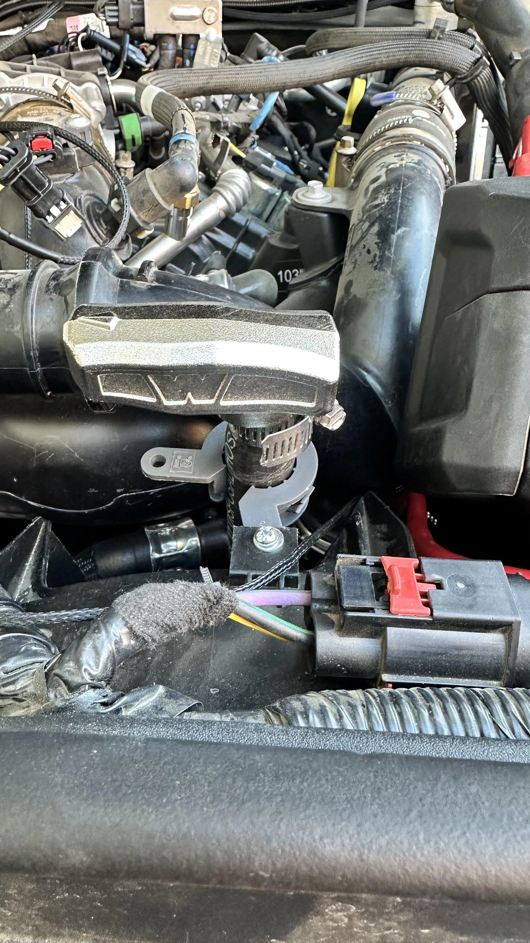 Ford Bronco Warn Hidden Winch - Rough Country Mount IMG_2673