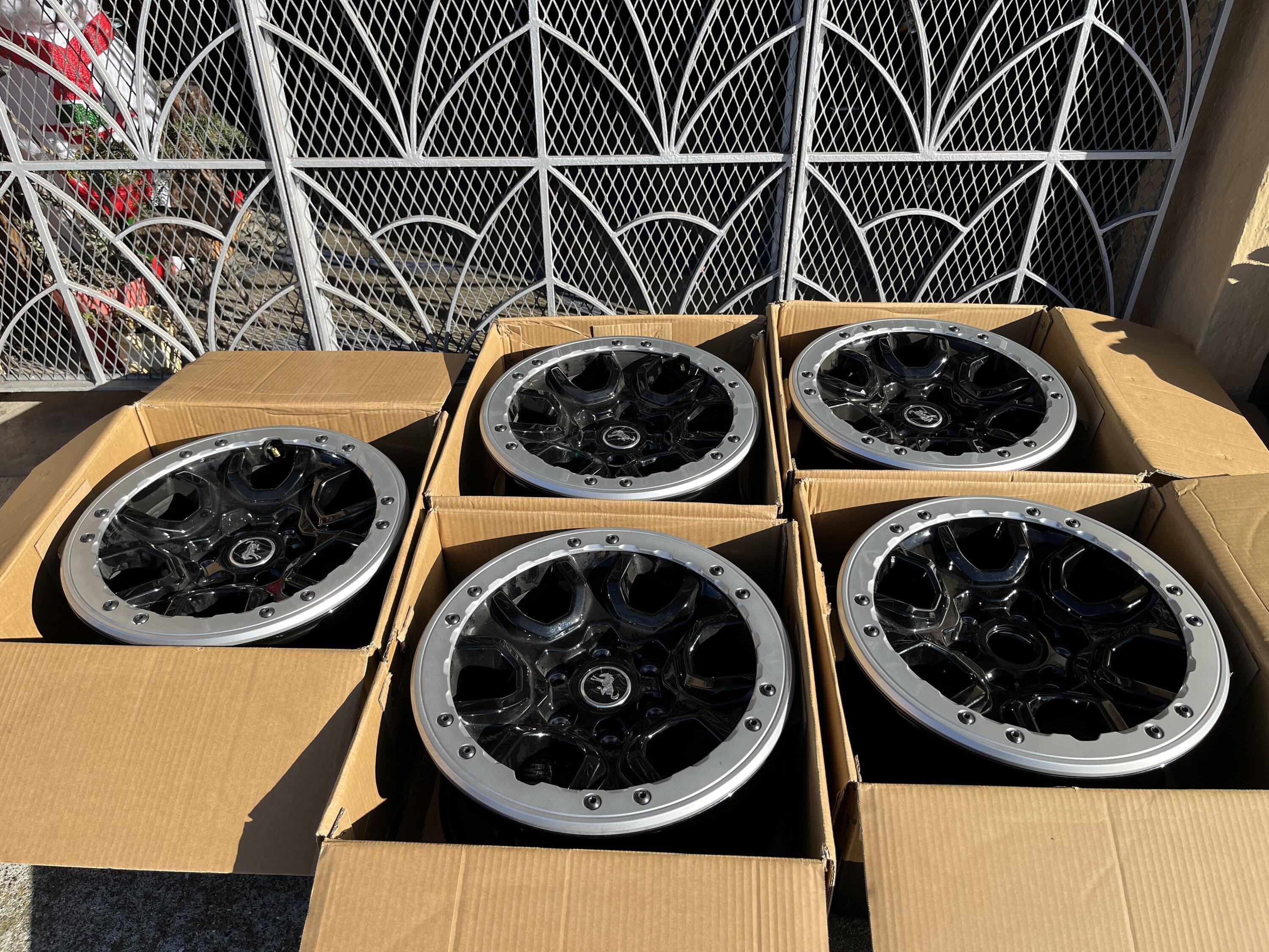 Ford Bronco OEM Badlands Sasquatch wheels $500 IMG_7405