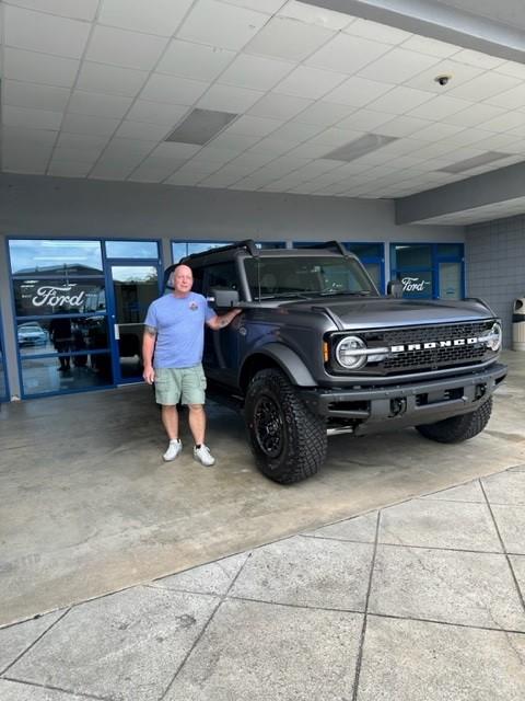 Ford Bronco CARBONIZED GRAY Bronco Club Bronco2023