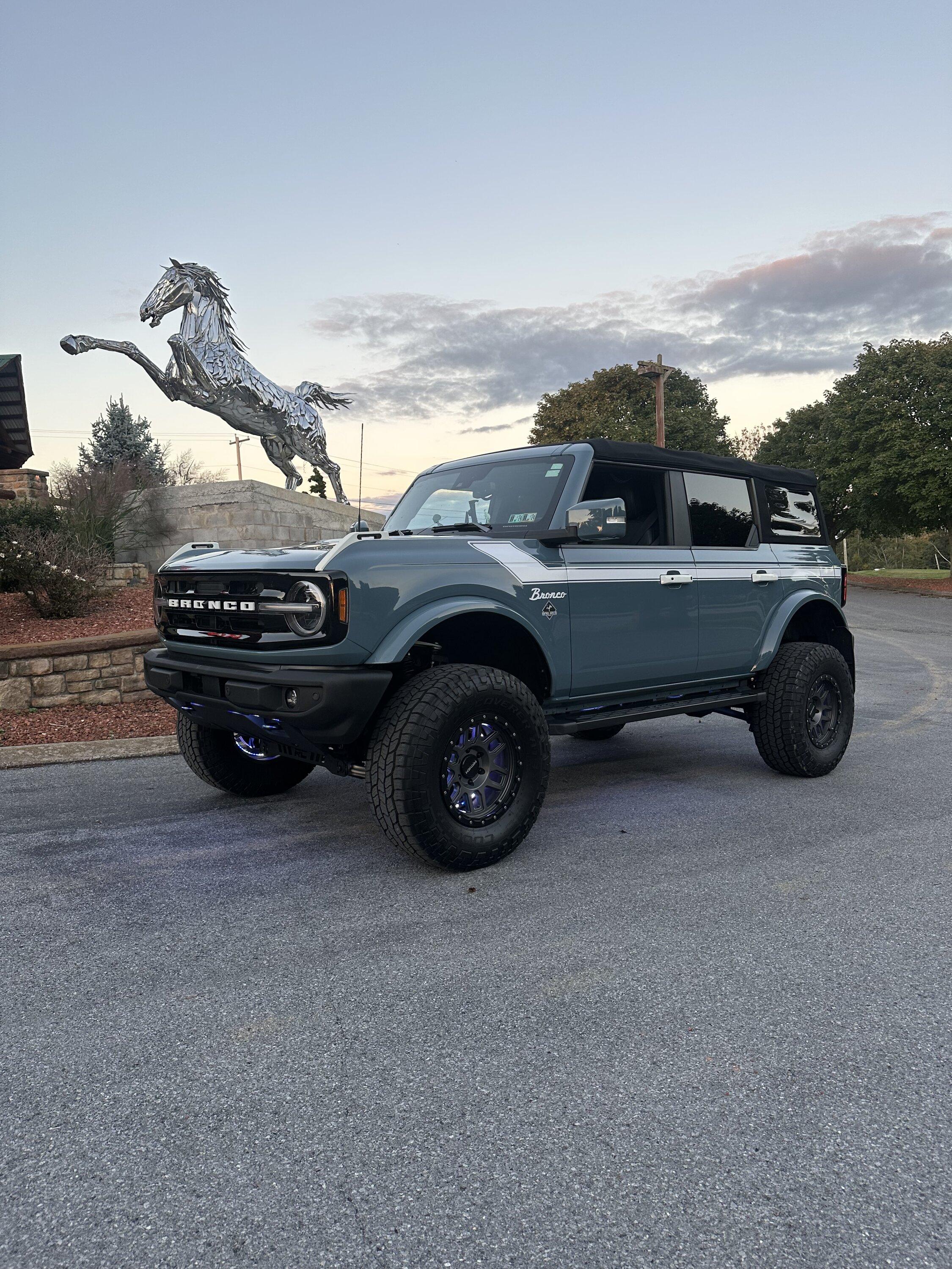Ford Bronco More pics with the chrome horse and our bronco IMG_0580