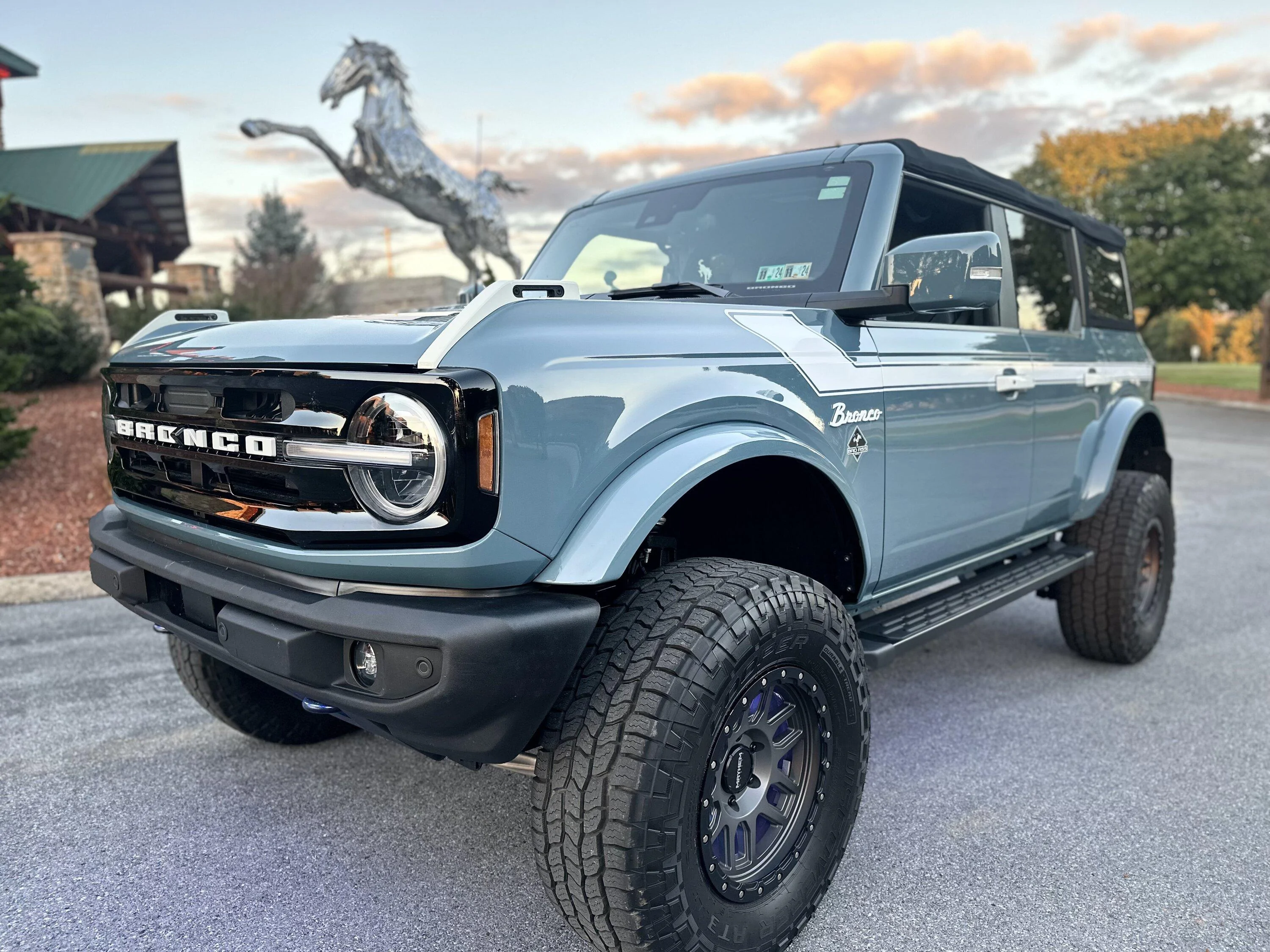 Ford Bronco More pics with the chrome horse and our bronco IMG_0524