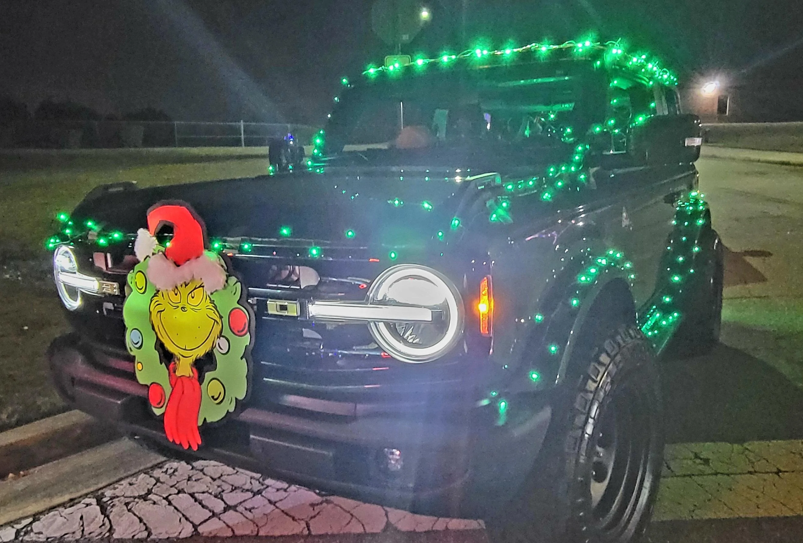 Ford Bronco Merry Christmas Broncos! 20231209_182306