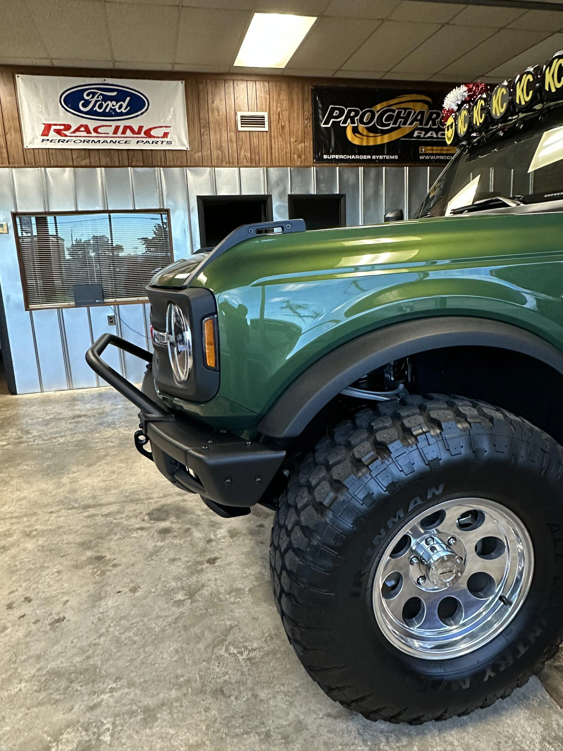 Ford Bronco Retro themed 2Door Eruption Green basequatch progress IMG_7266