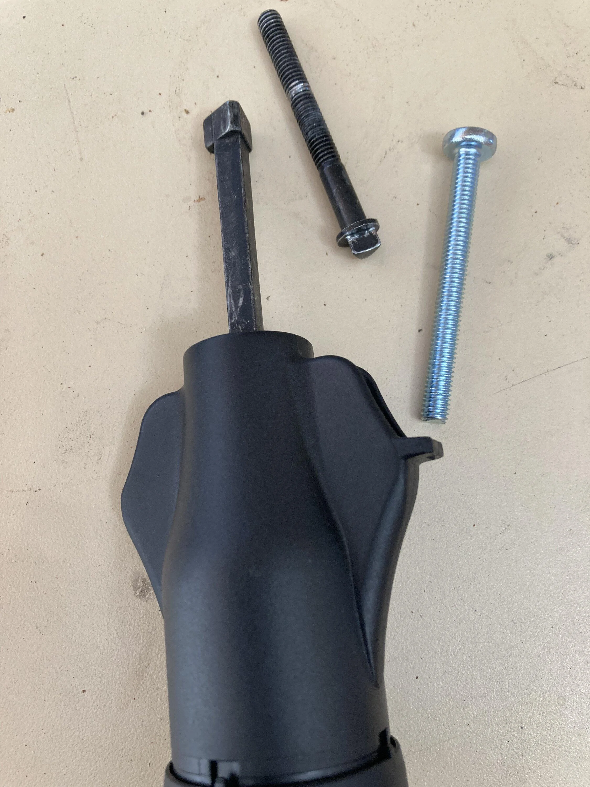 Ford Bronco funky luggage rack removal  tool IMG_1066