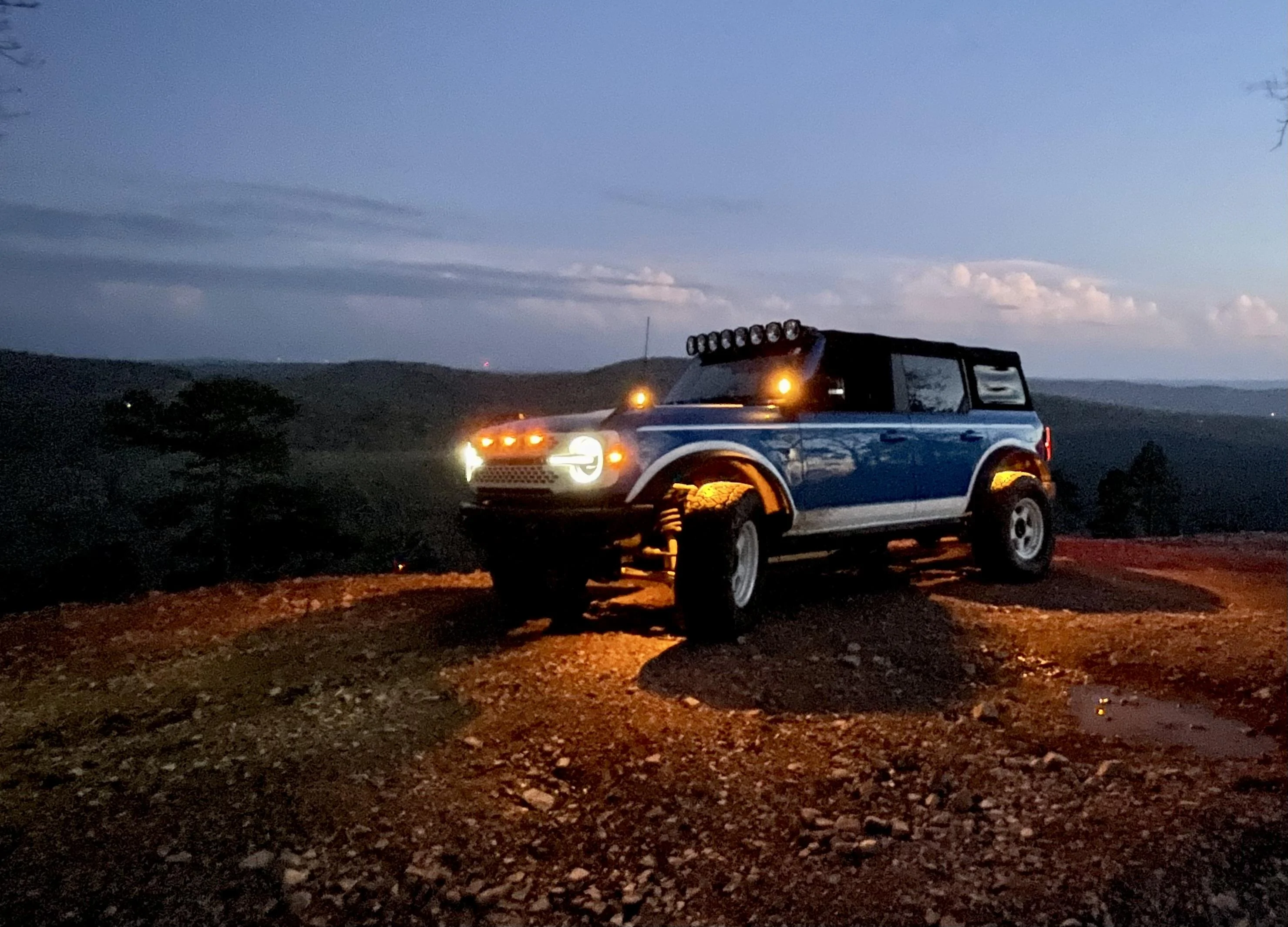 Ford Bronco KC HiLITES Gravity Pro6 [install & test video] IMG_4344