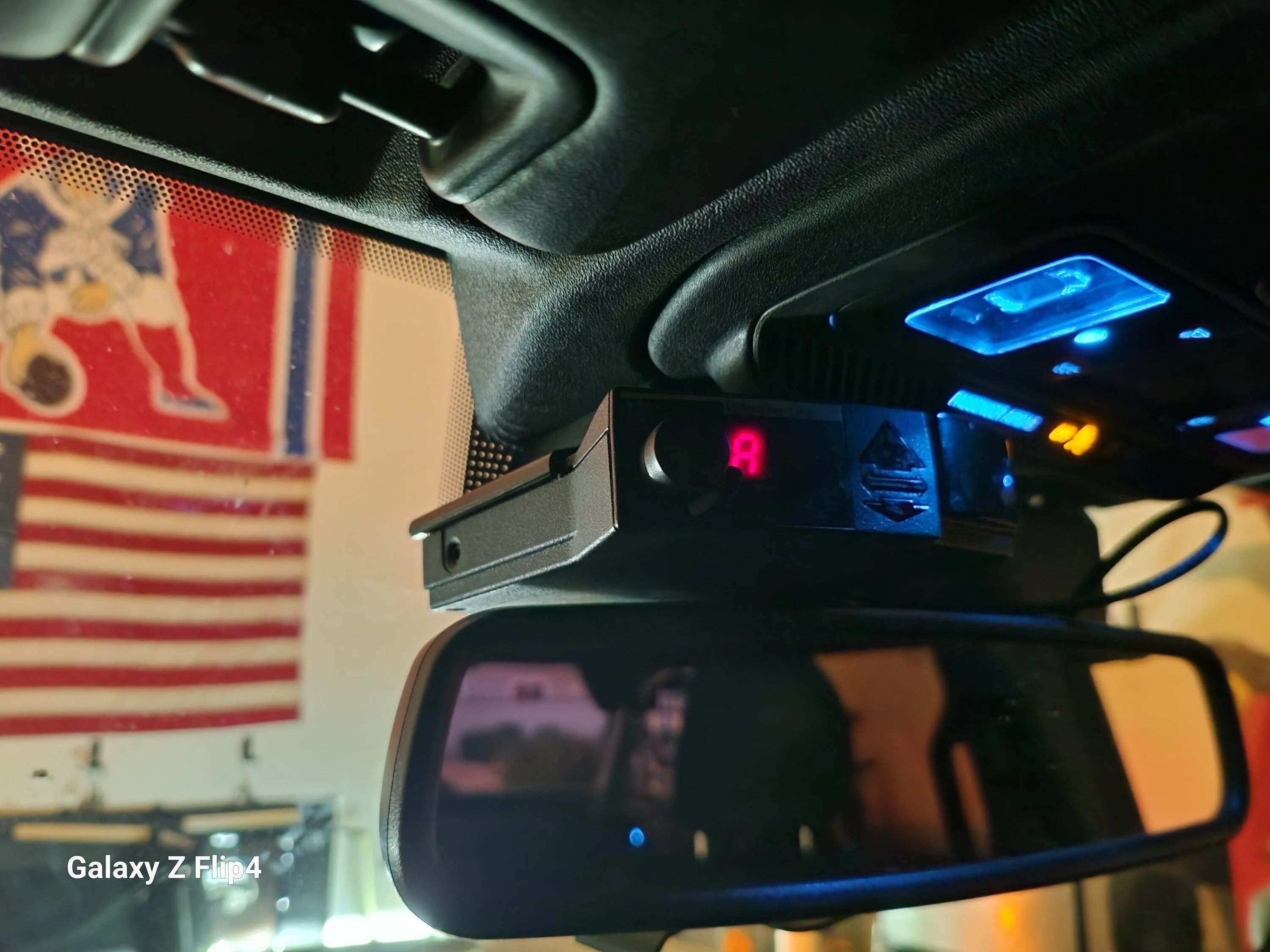 Ford Bronco Clean Radar Detector Install DIY 20231213_175446 (1)