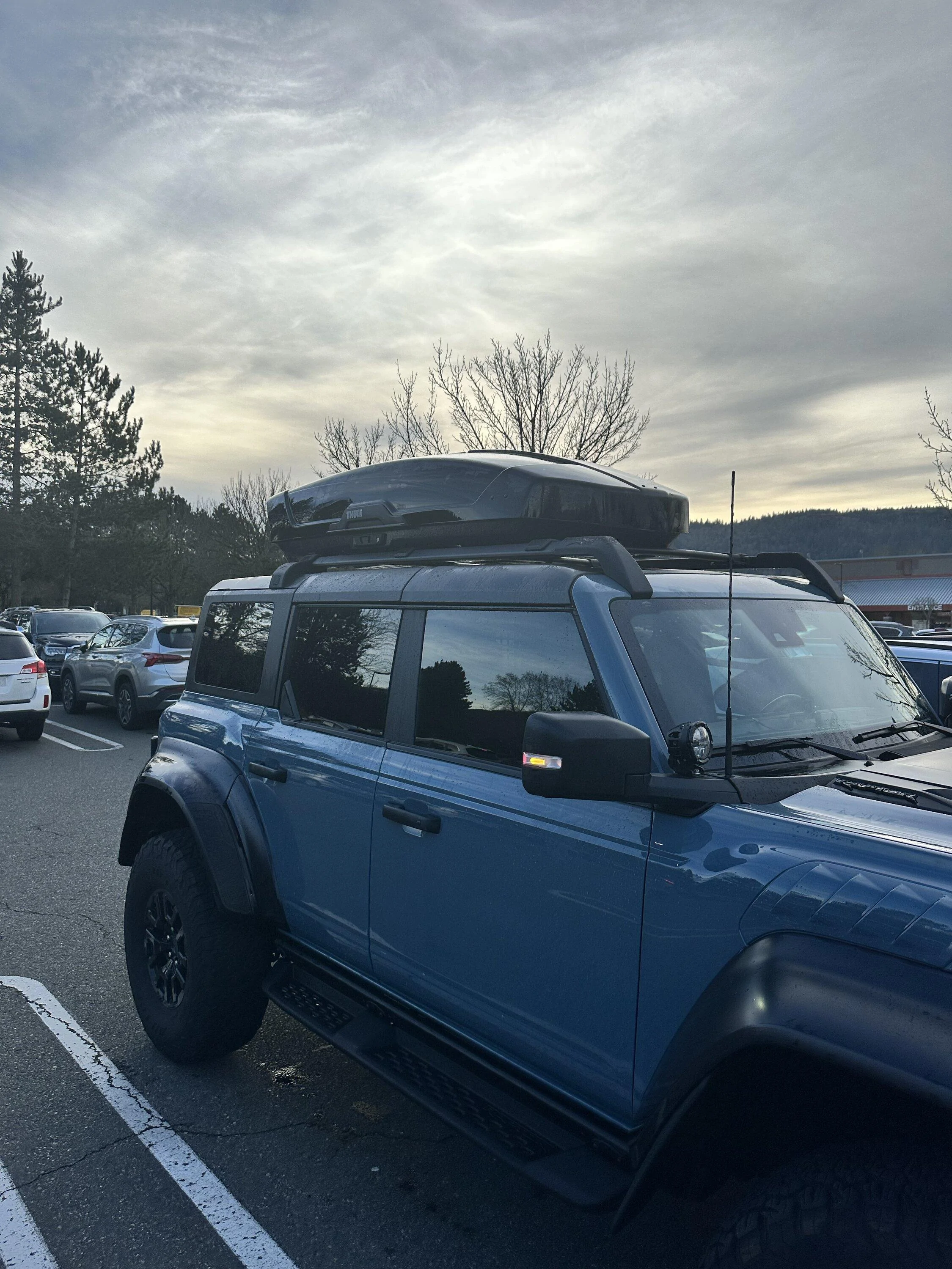 Ford Bronco Ford OEM roof rack with Thule Roof Box IMG_2291