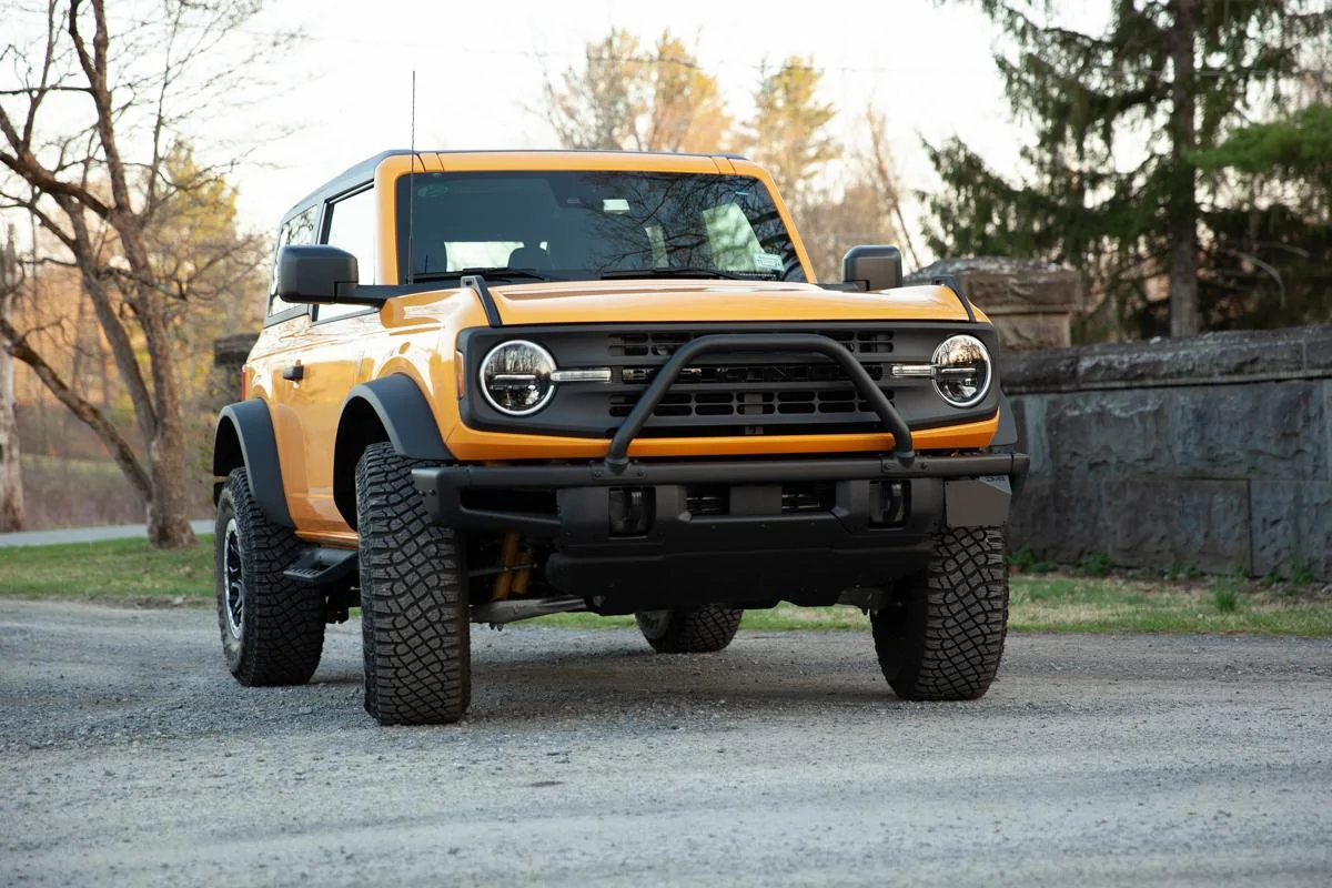 Ford Bronco 2 Doors and 3 Pedals 7FA07B6E-D4F3-488B-AFC6-84149C1AD925