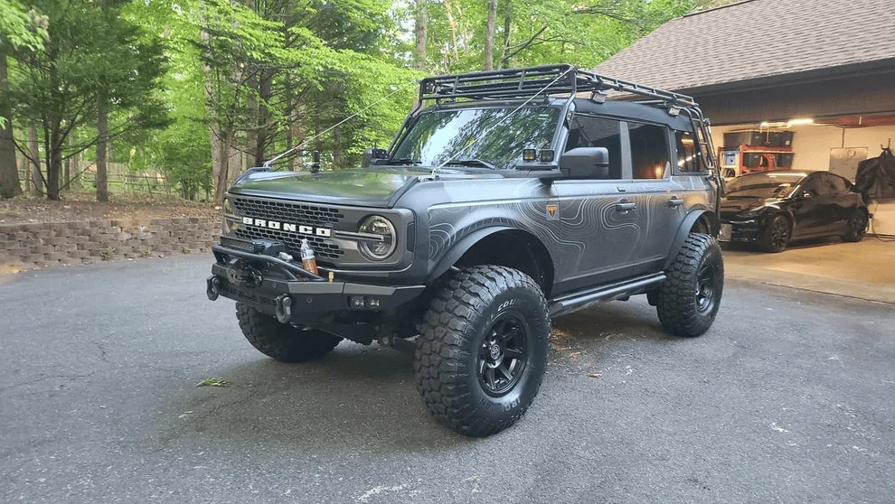 Ford Bronco 2023 2 Door Badsquatch Armor 1702707678078