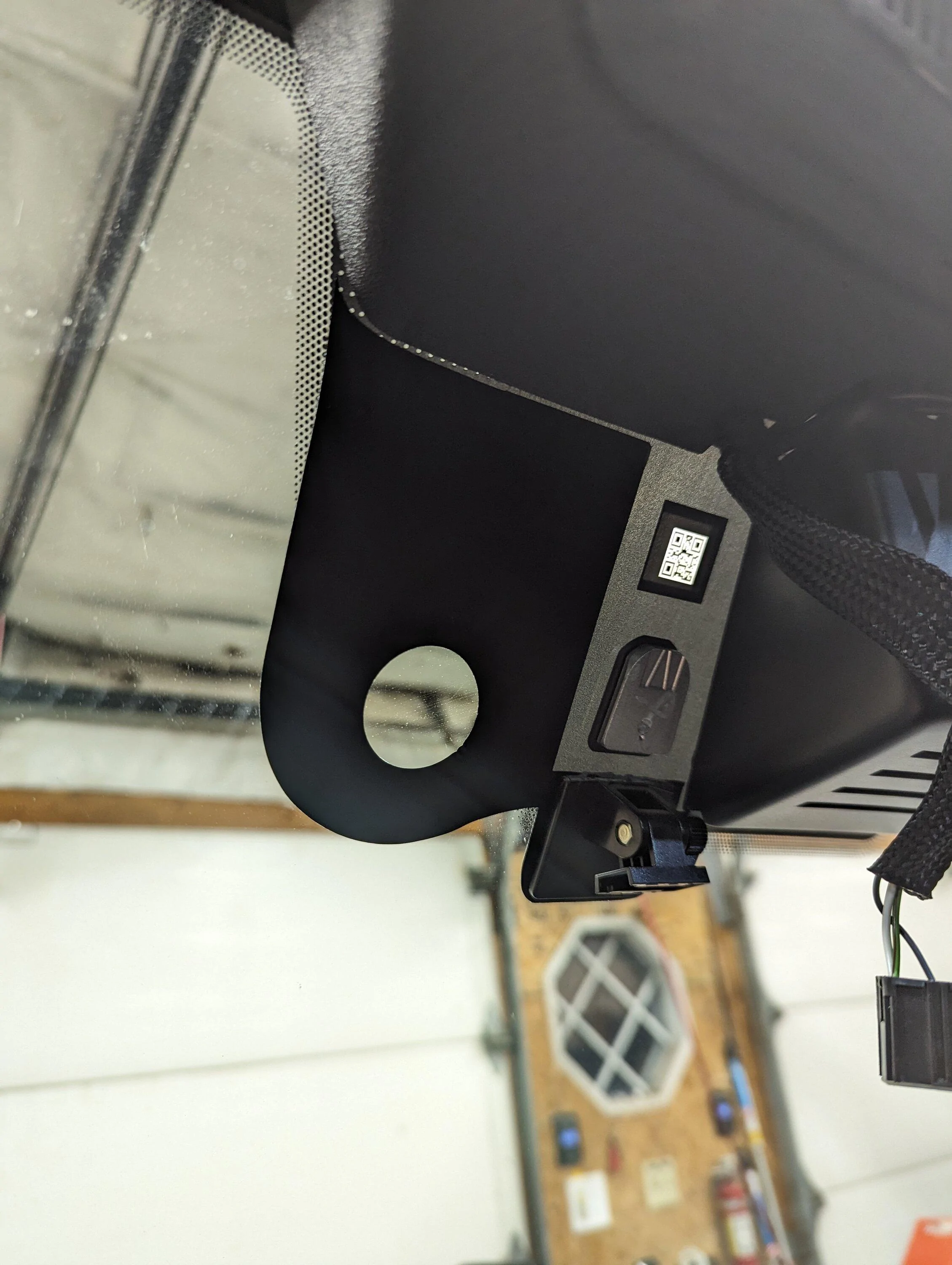 Ford Bronco [Done] Rain-Sensing Wipers Installed PXL_20231215_223612557