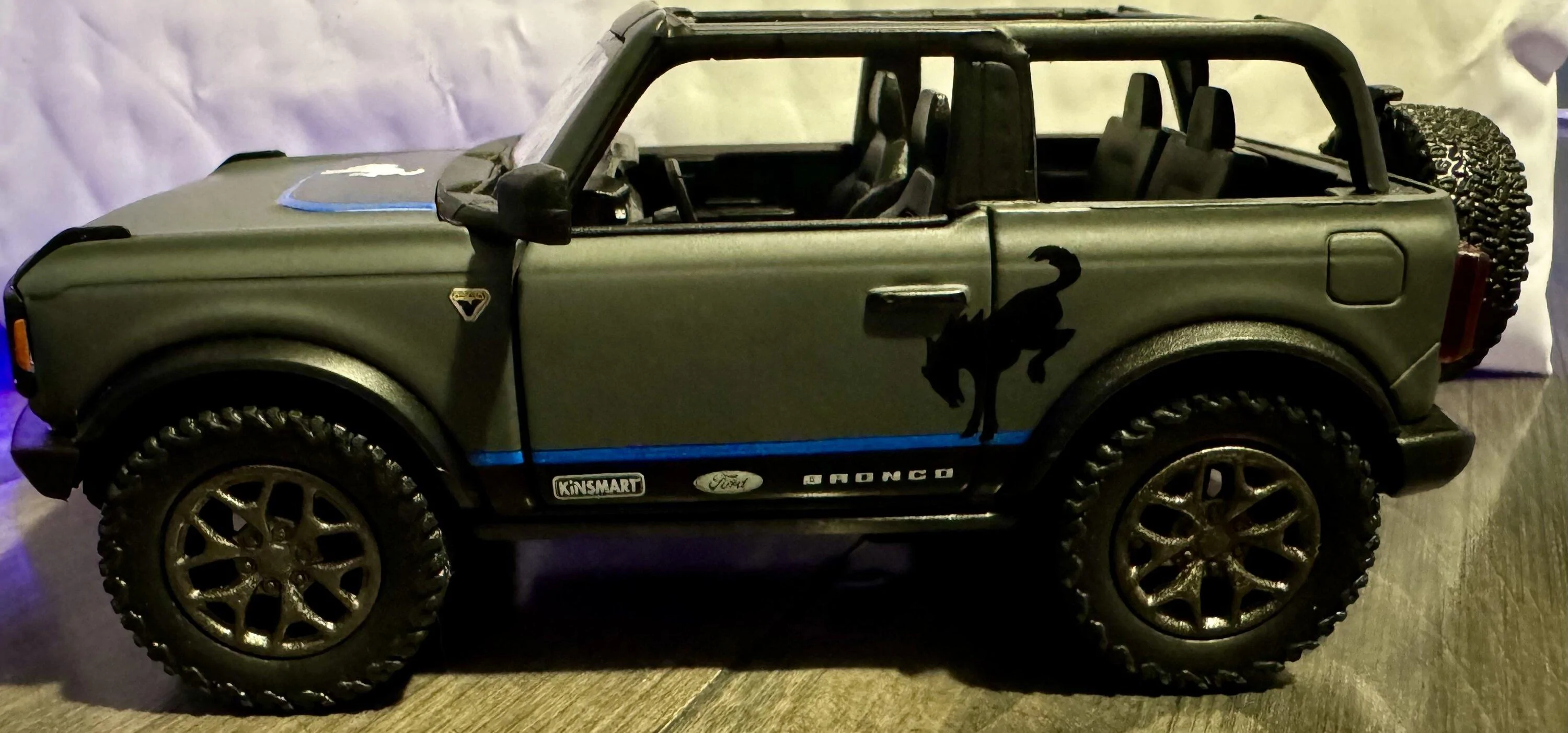 Ford Bronco Diecast Bronco toys Found IMG_3073