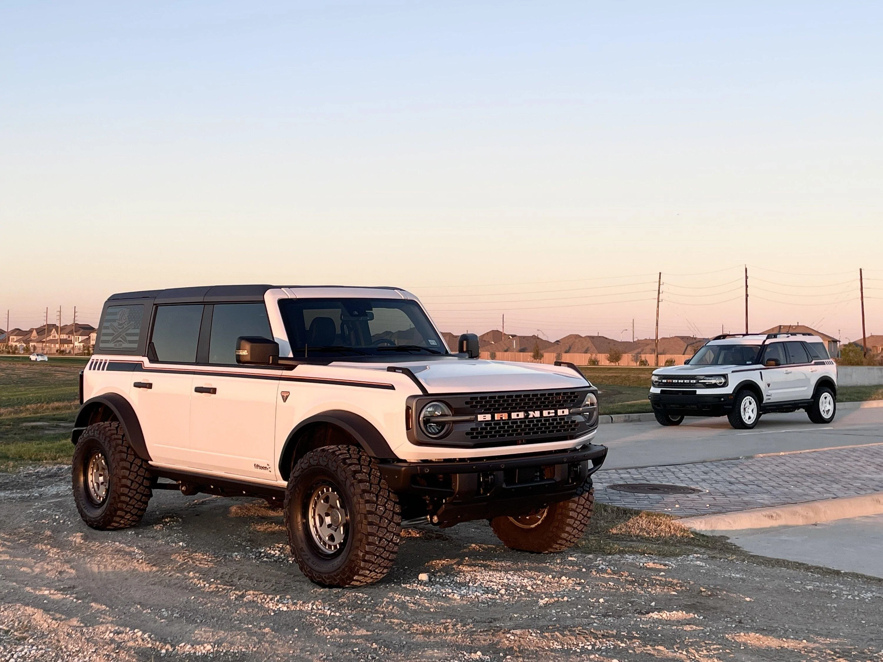 Ford Bronco Underground Graphics Bronco Duo photoshoot! IMG_5953