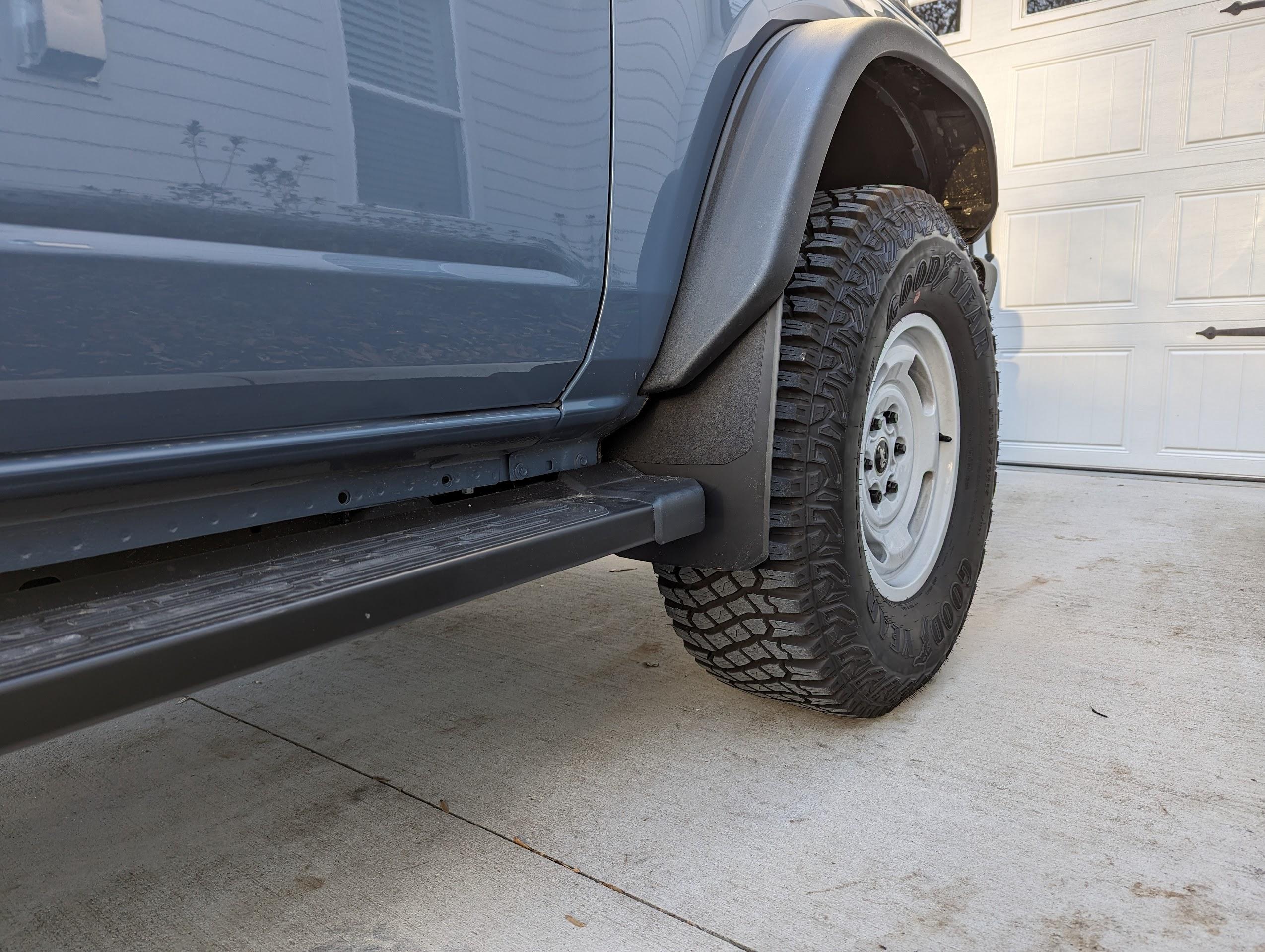 Ford Bronco HERITAGE EDITION Bronco Club 1703024430384
