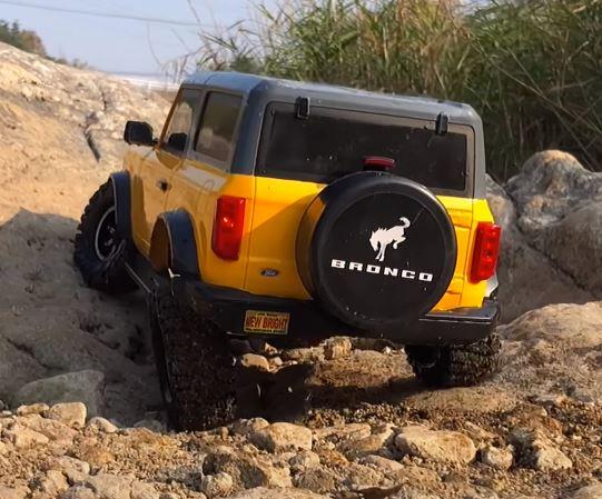 Ford Bronco Breaking: More bronco rock crawling testing footage ;) dd44.JPG