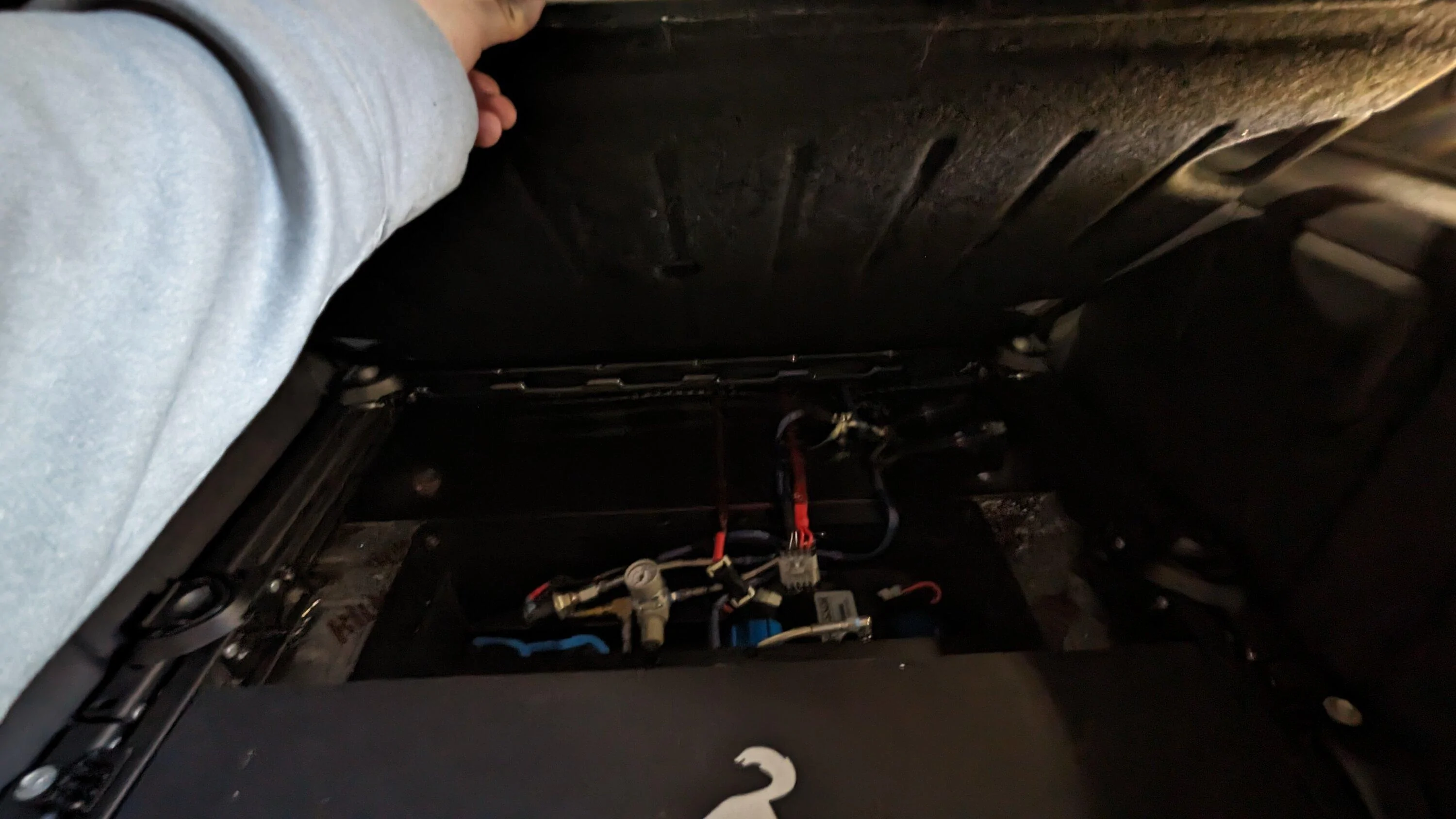 Ford Bronco Aftermarket slide out tailgate?? PXL_20231114_134051192