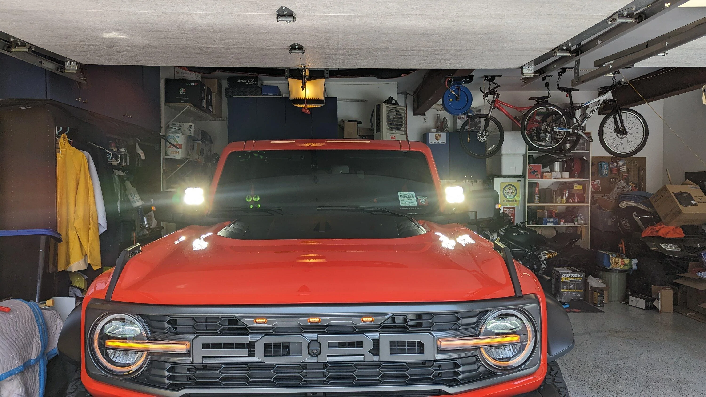 Ford Bronco help/suggestions with fog lights PXL_20230702_181638066.MP