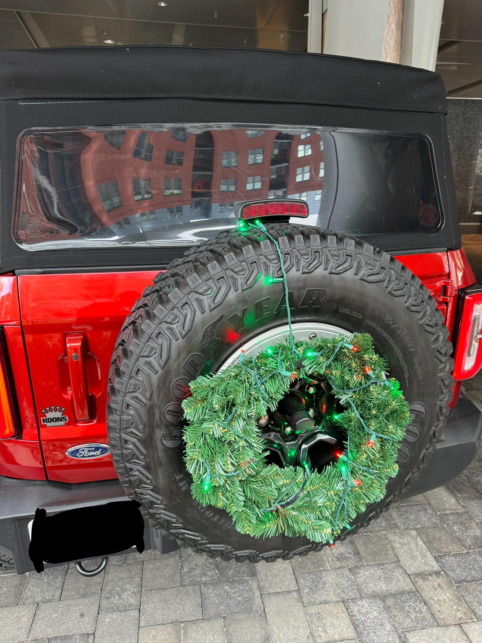 Ford Bronco It's Christmas Lights Time 🎄 Show Yours! IMG_0850