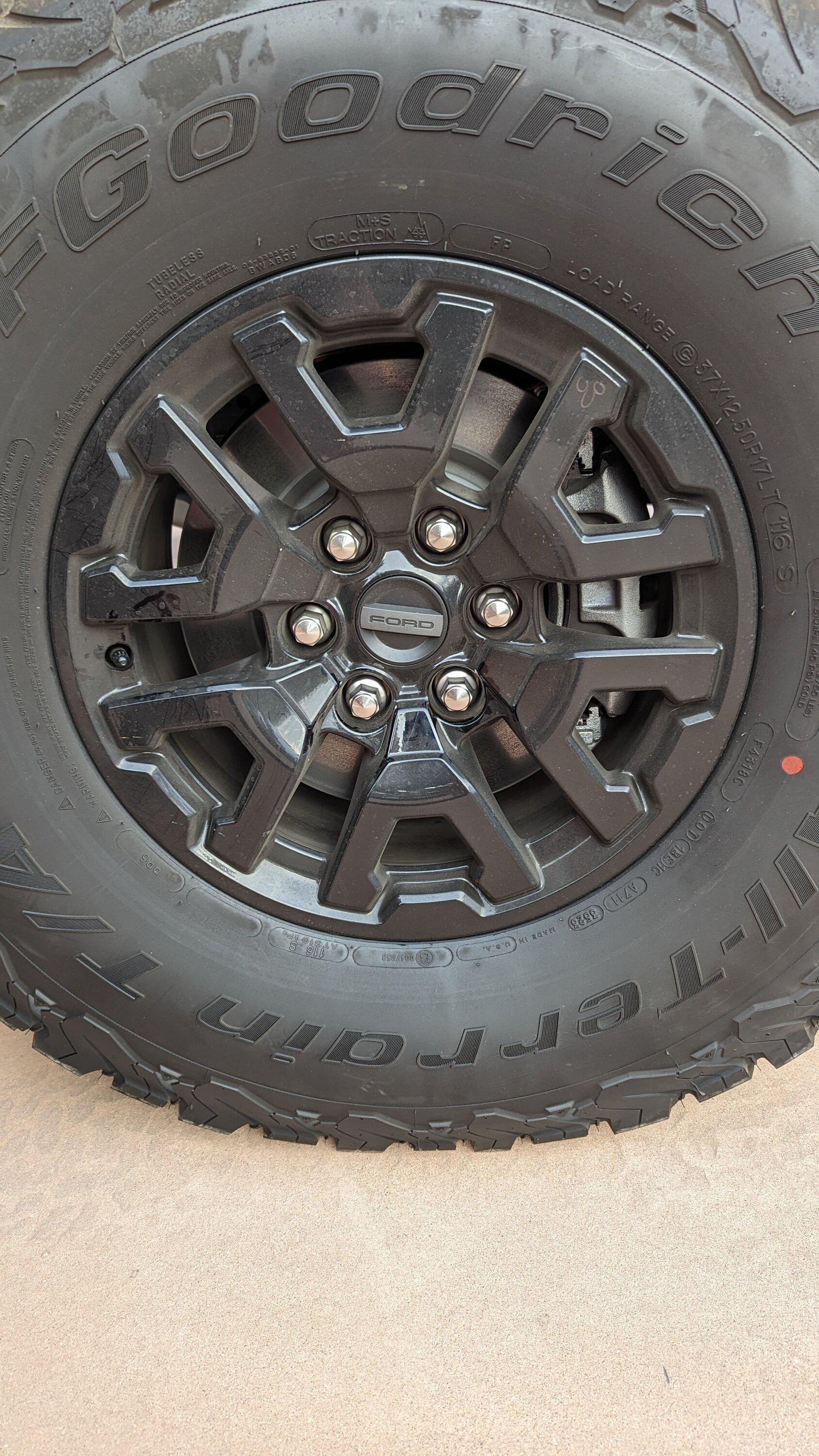 Ford Bronco Swamps Code Orange Bronco Raptor Build PXL_20231221_235537553
