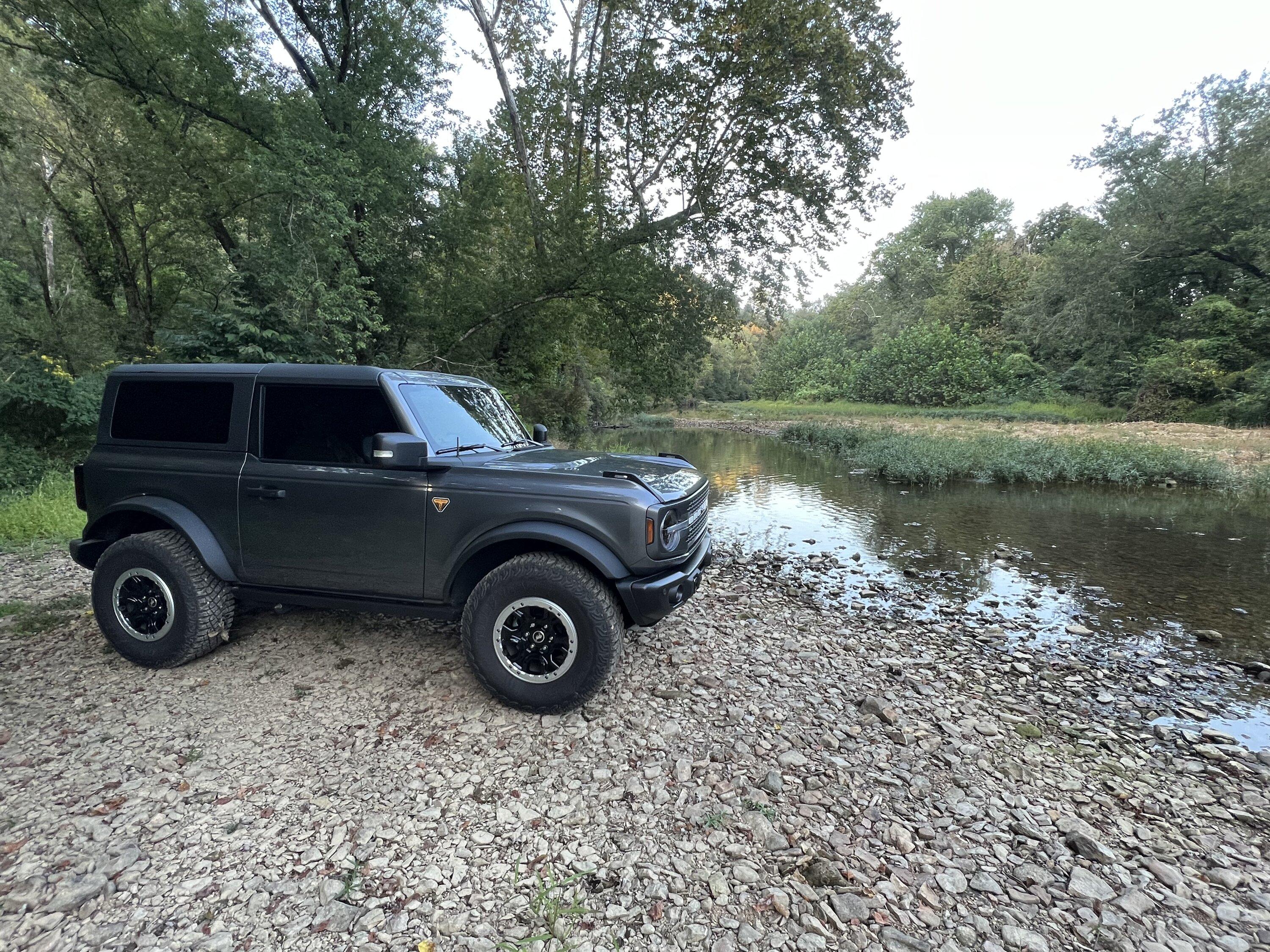 Ford Bronco Post your front side window tints IMG_9706