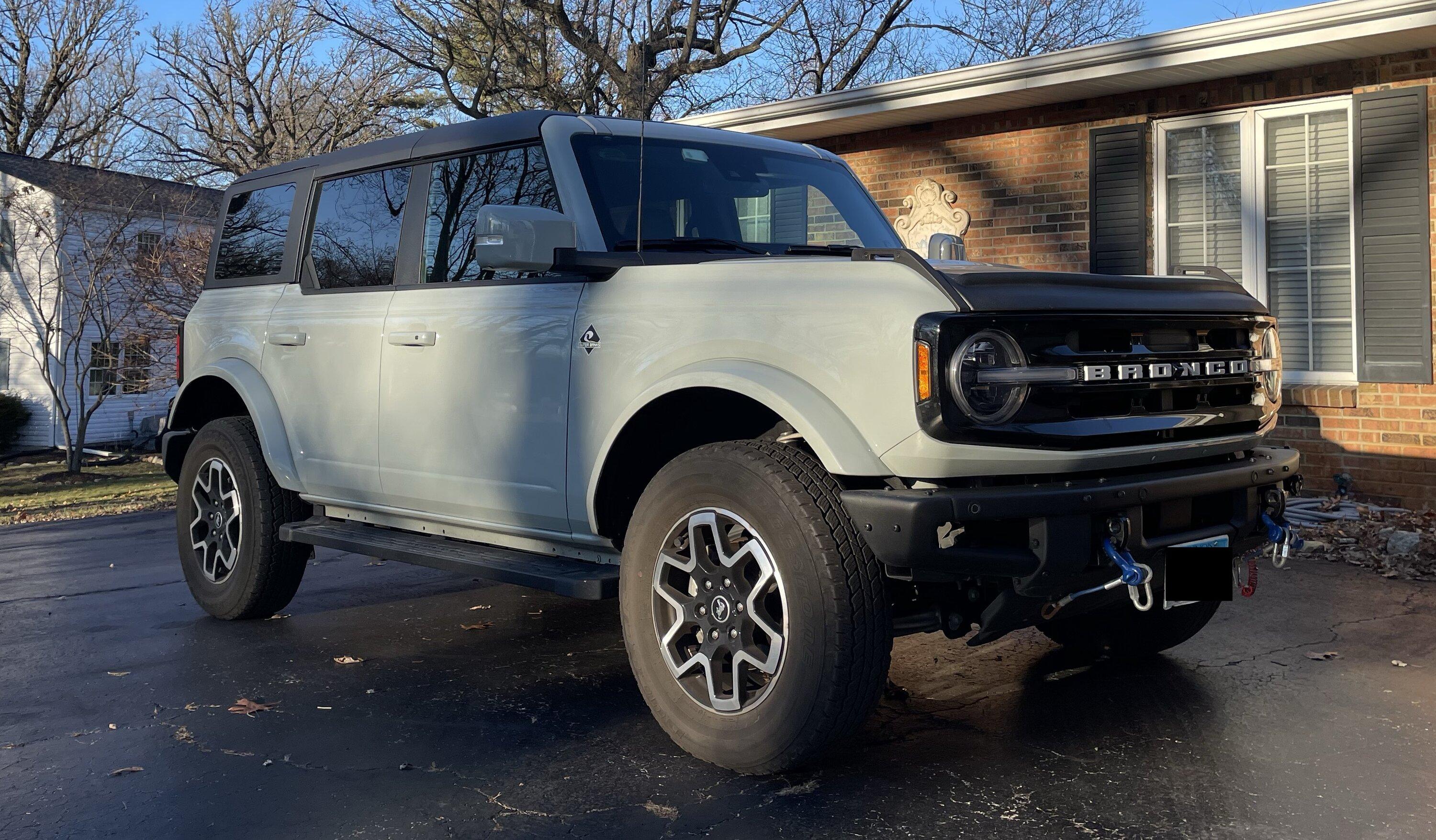 Ford Bronco 2022 Outer Banks 4dr Hard Top IMG_4129