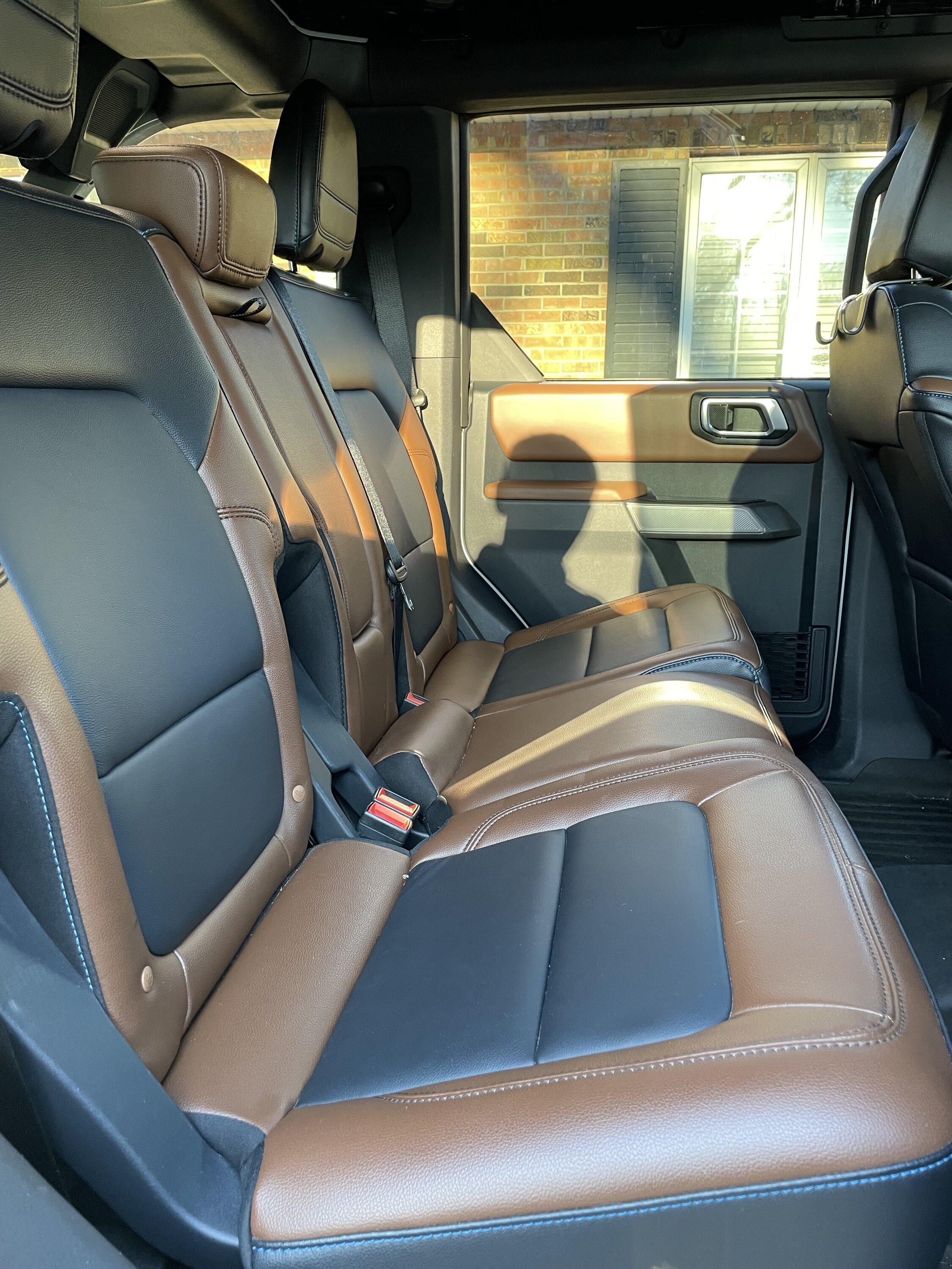 Ford Bronco 2022 Outer Banks 4dr Hard Top IMG_4136