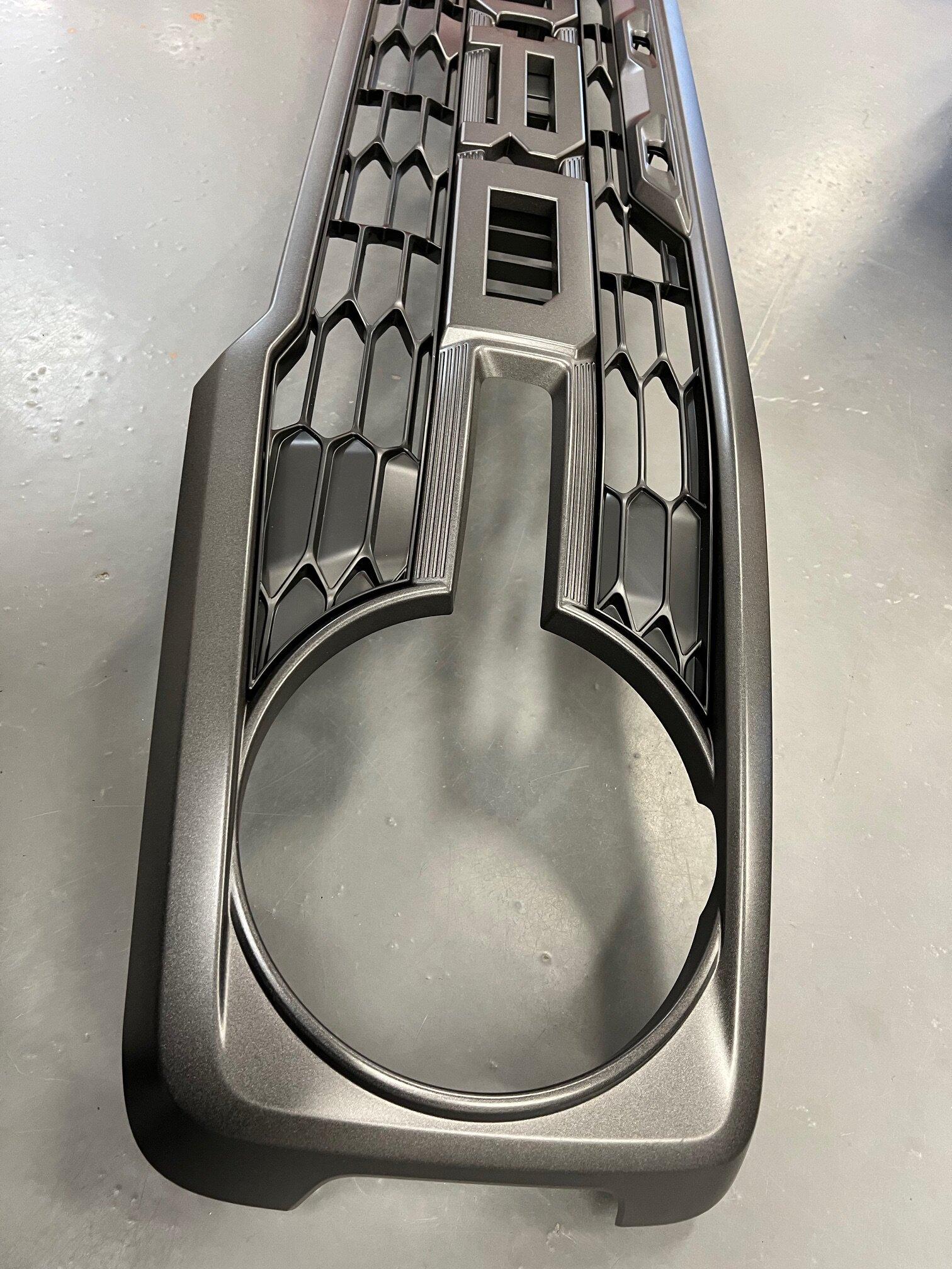 Ford Bronco Raptor With Rtr Grill Canada - Quebec - OEM RAPTOR GRILL WITH MARKER LIGHTS 500$ | Bronco6G ...