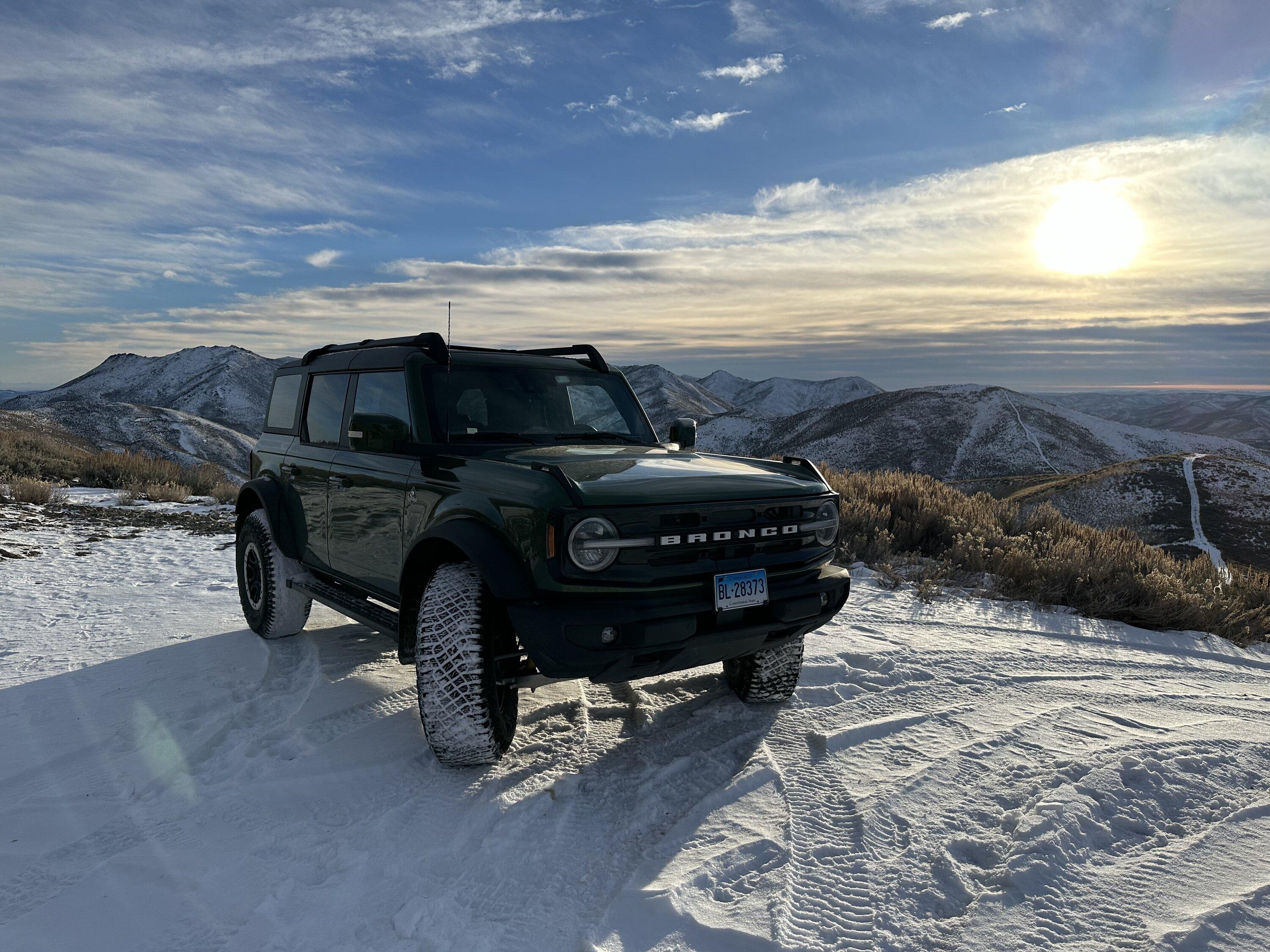 Ford Bronco Merry Christmas! IMG_1794