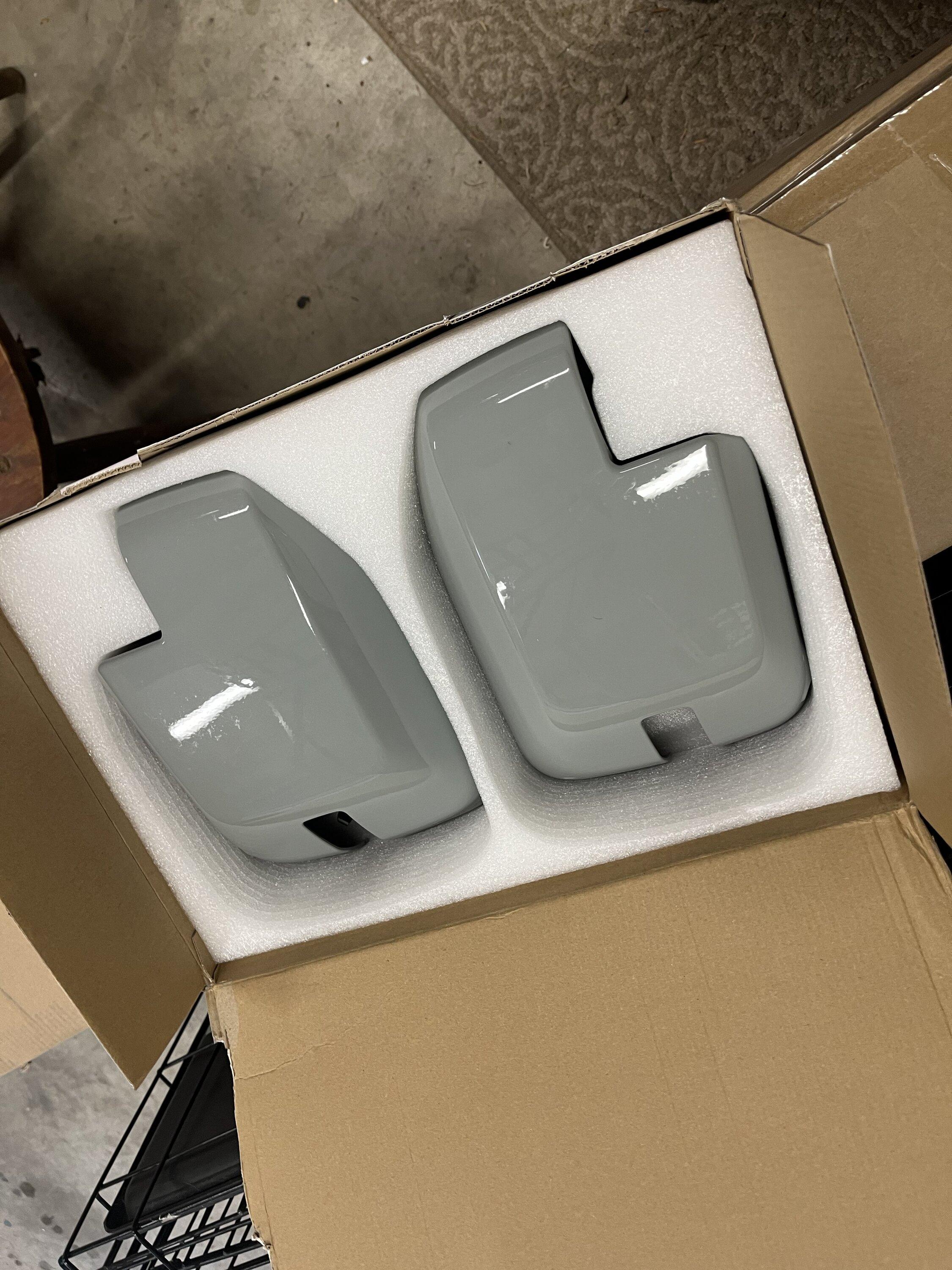 Ford Bronco Cactus Gray Mirror Caps $300 IMG_4556
