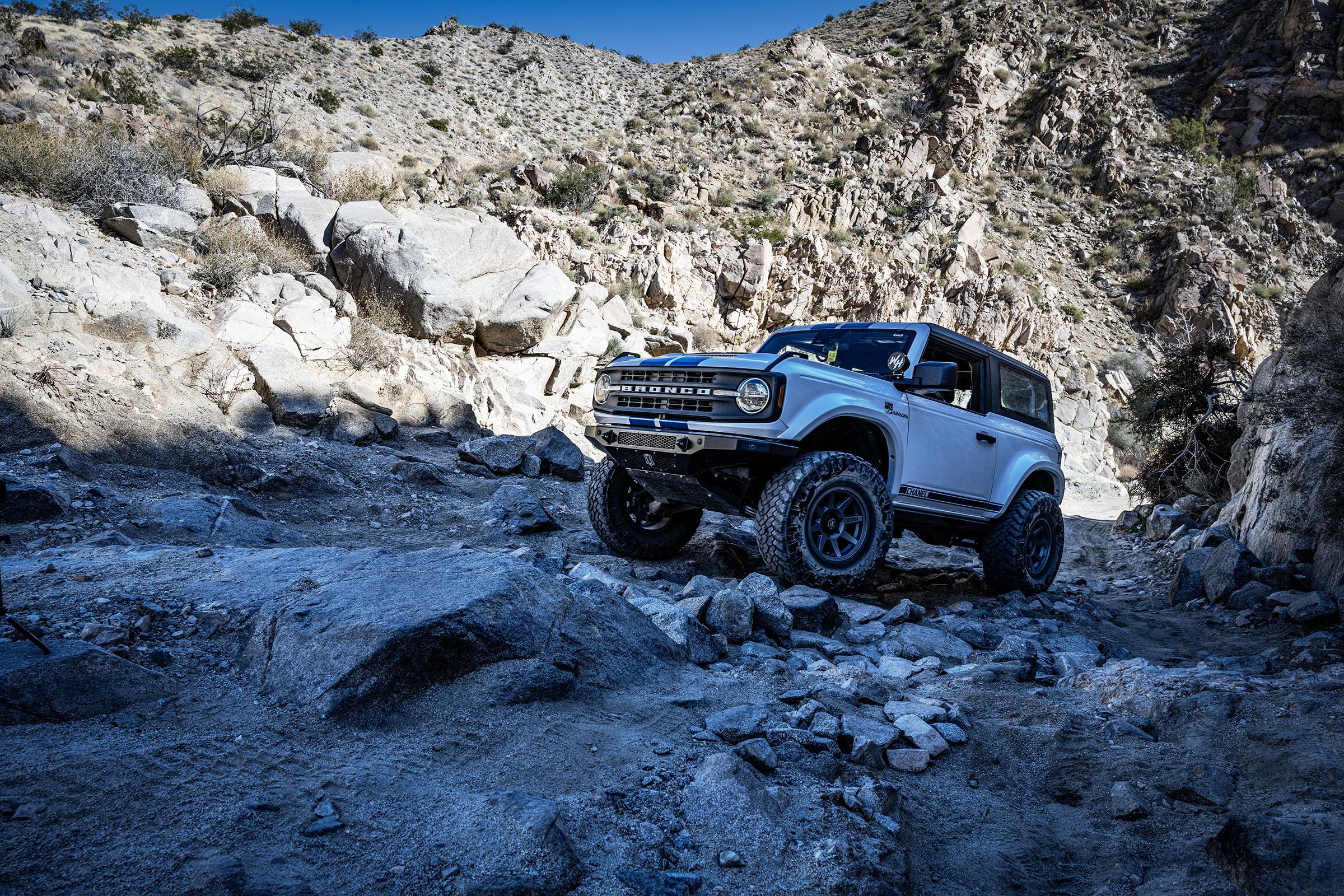 Ford Bronco Berdoo Canyon in Joshua Tree National Park DTS_6382X-2400w