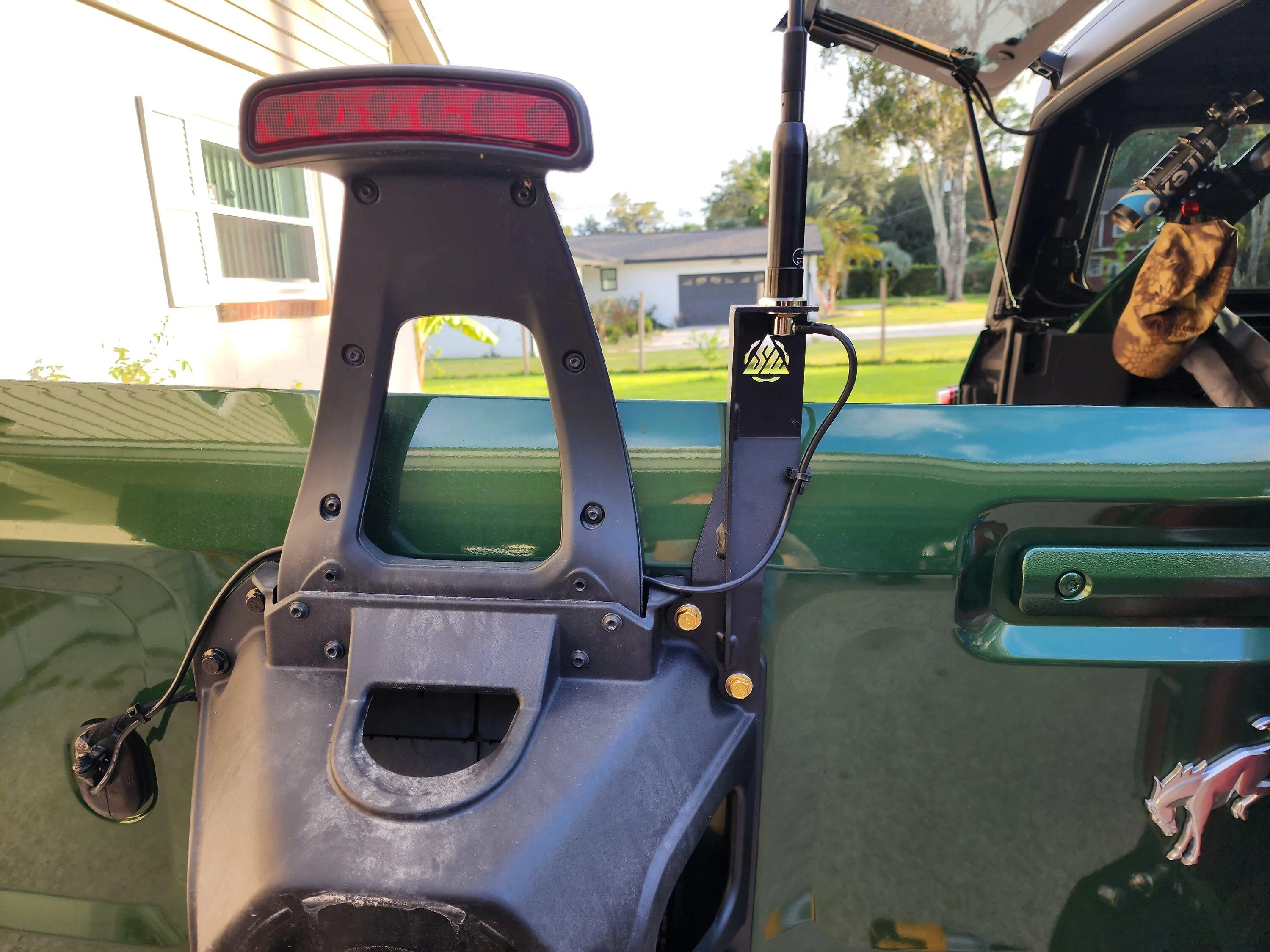 Ford Bronco Ham Radio / Antenna Placement 20231023_173640
