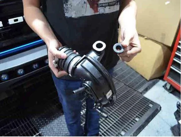 Ford Bronco Error Code P04DB  after installing Injen cold air intake bronco_driver_elbow2