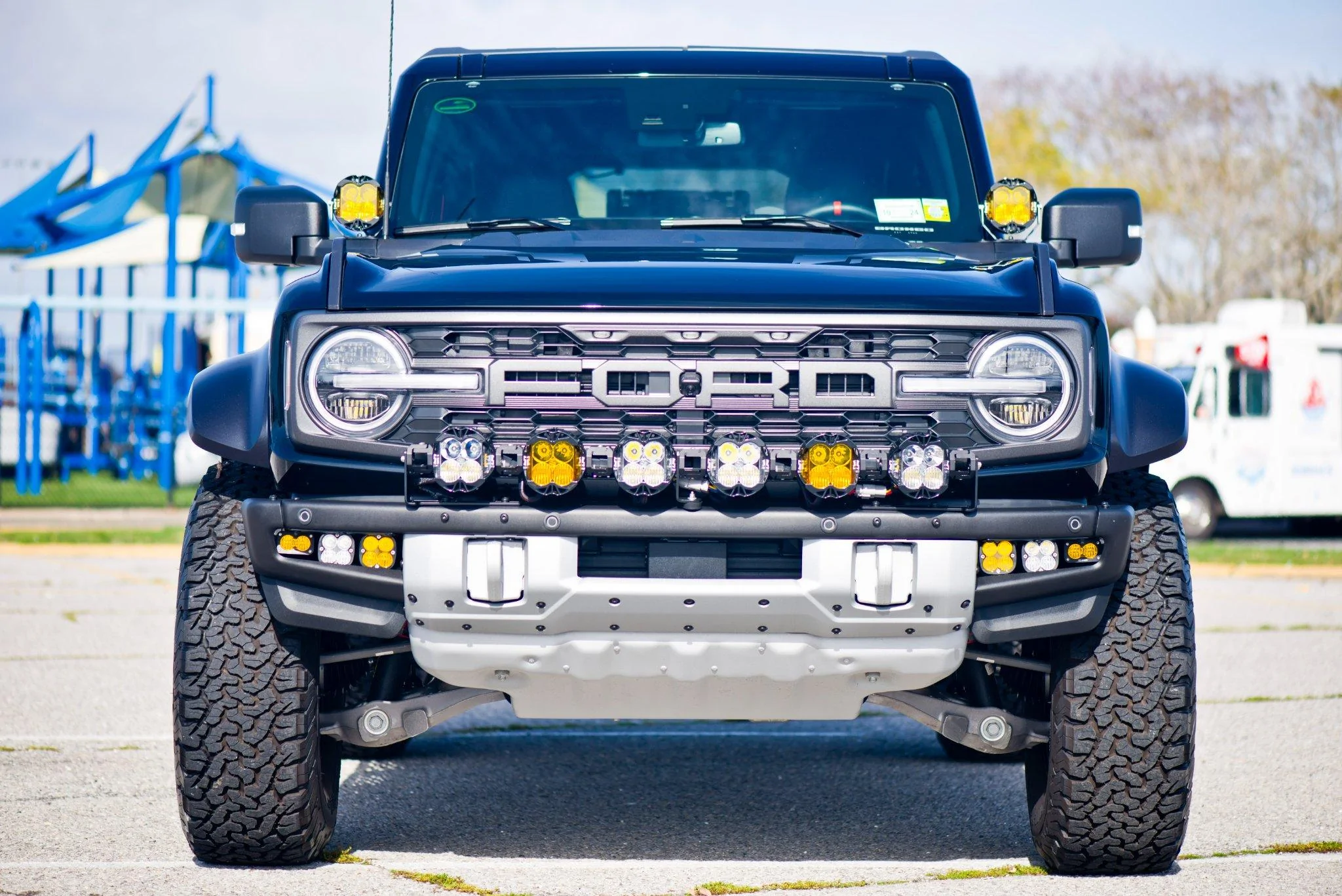 Ford Bronco LP6 and mounting options for modular bumper 314588949_10222221473781202_2328309308712981032_n