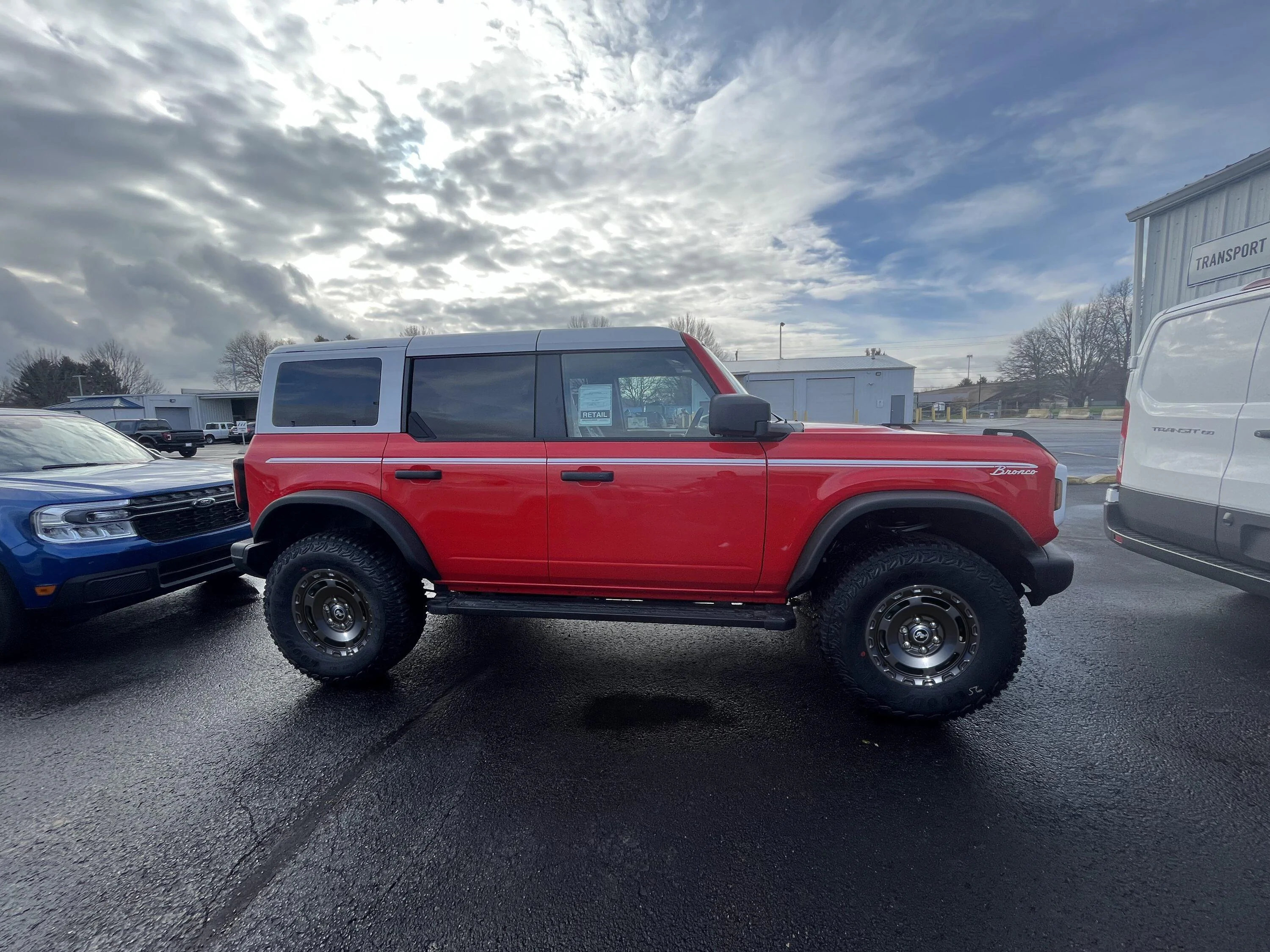 Ford Bronco HERITAGE EDITION Bronco Club IMG_3965