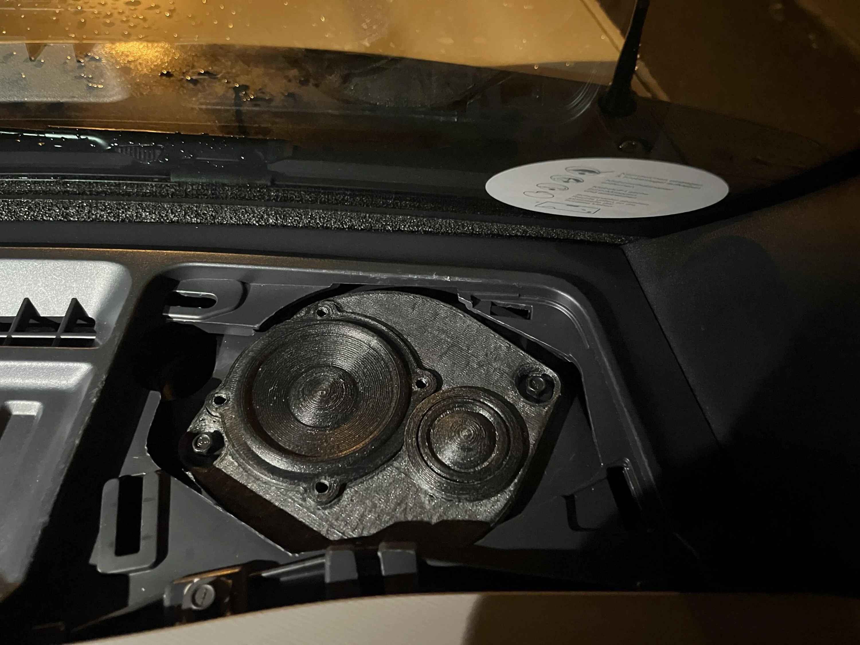 Ford Bronco 2023 Bronco 7-Speaker System Upgrade IMG_9918
