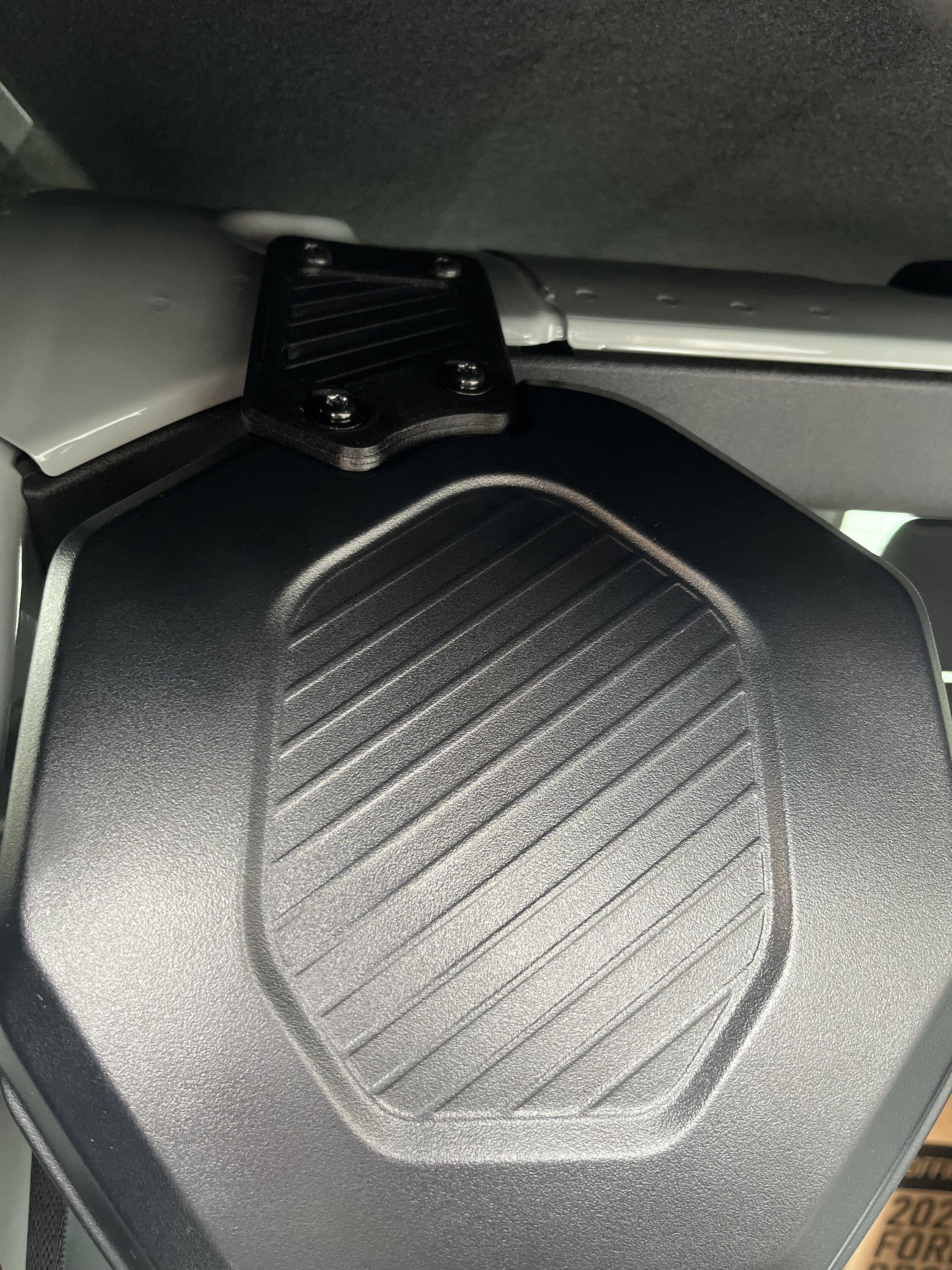 Ford Bronco 2023 Bronco 7-Speaker System Upgrade 72157025707__6916EF92-6F0F-476D-BD57-2B146D5DDB41