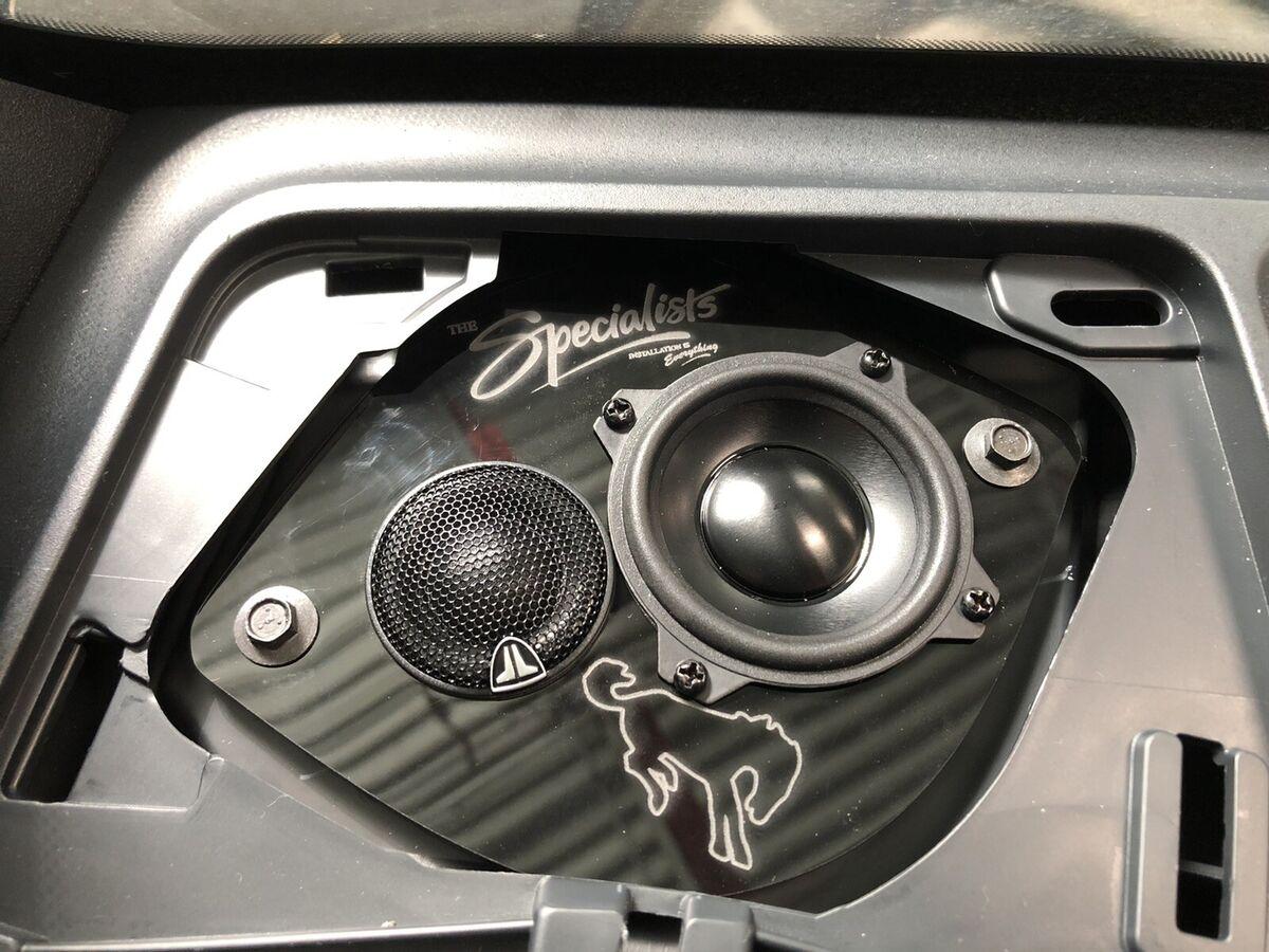 Ford Bronco 2023 Bronco 7-Speaker System Upgrade IMG_9486