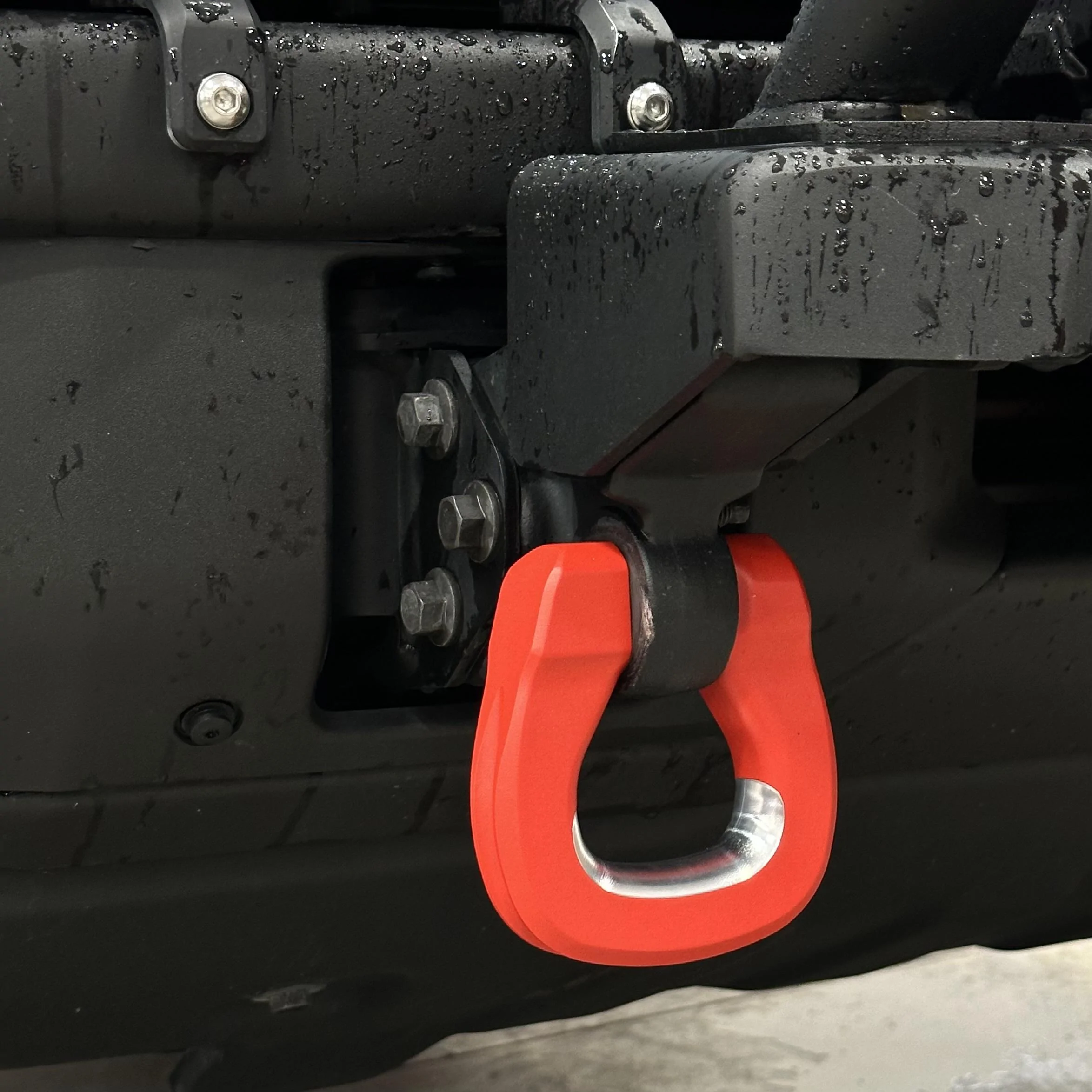 Ford Bronco S.I.T.H. S.B.D / S.I.T.H. S.B.D-R    Front Recovery Points X Rear Hitch Recovery Point IMG_4322