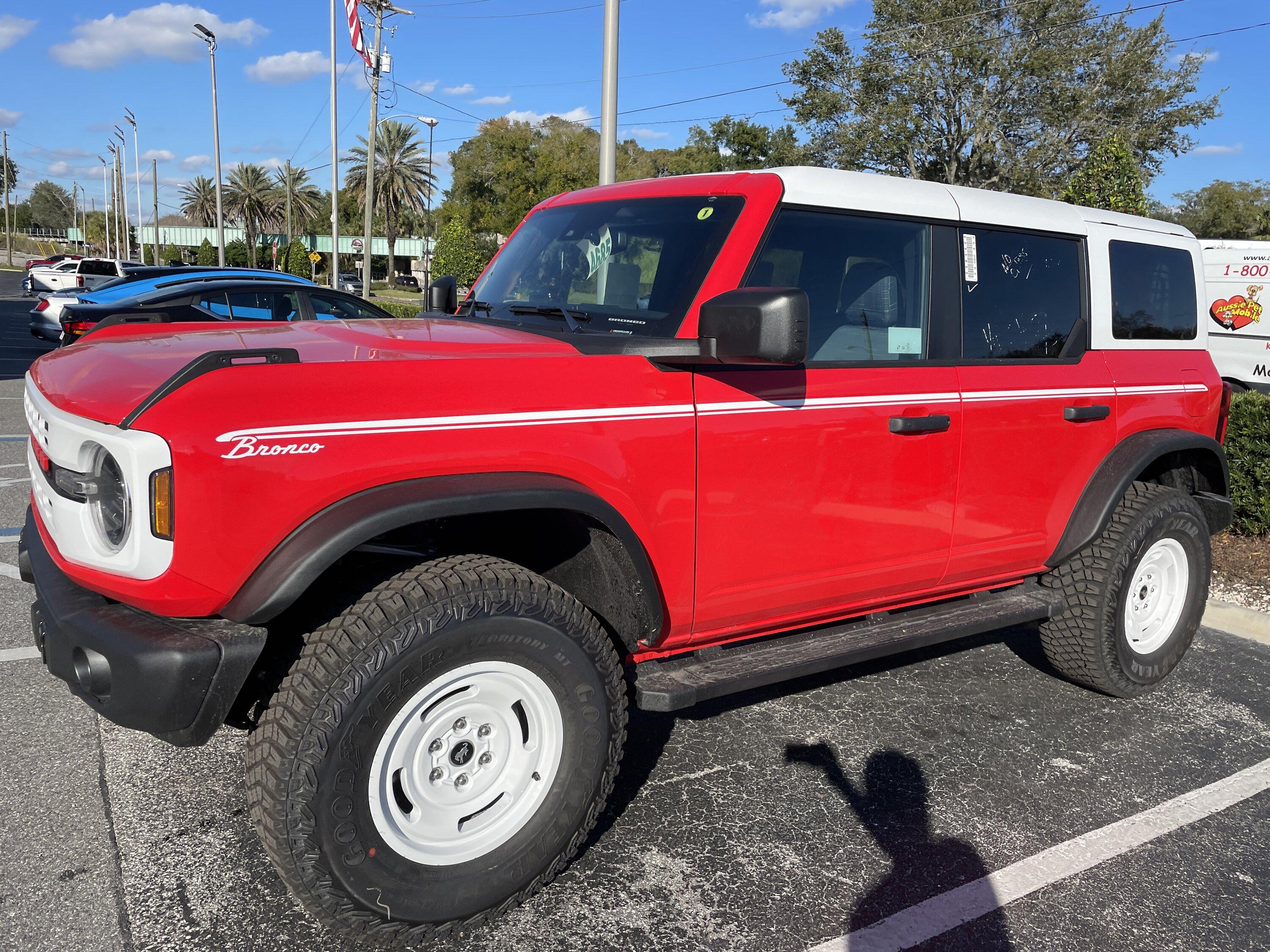 Ford Bronco HERITAGE EDITION Bronco Club Photo Dec 31 2023, 3 02 50 PM