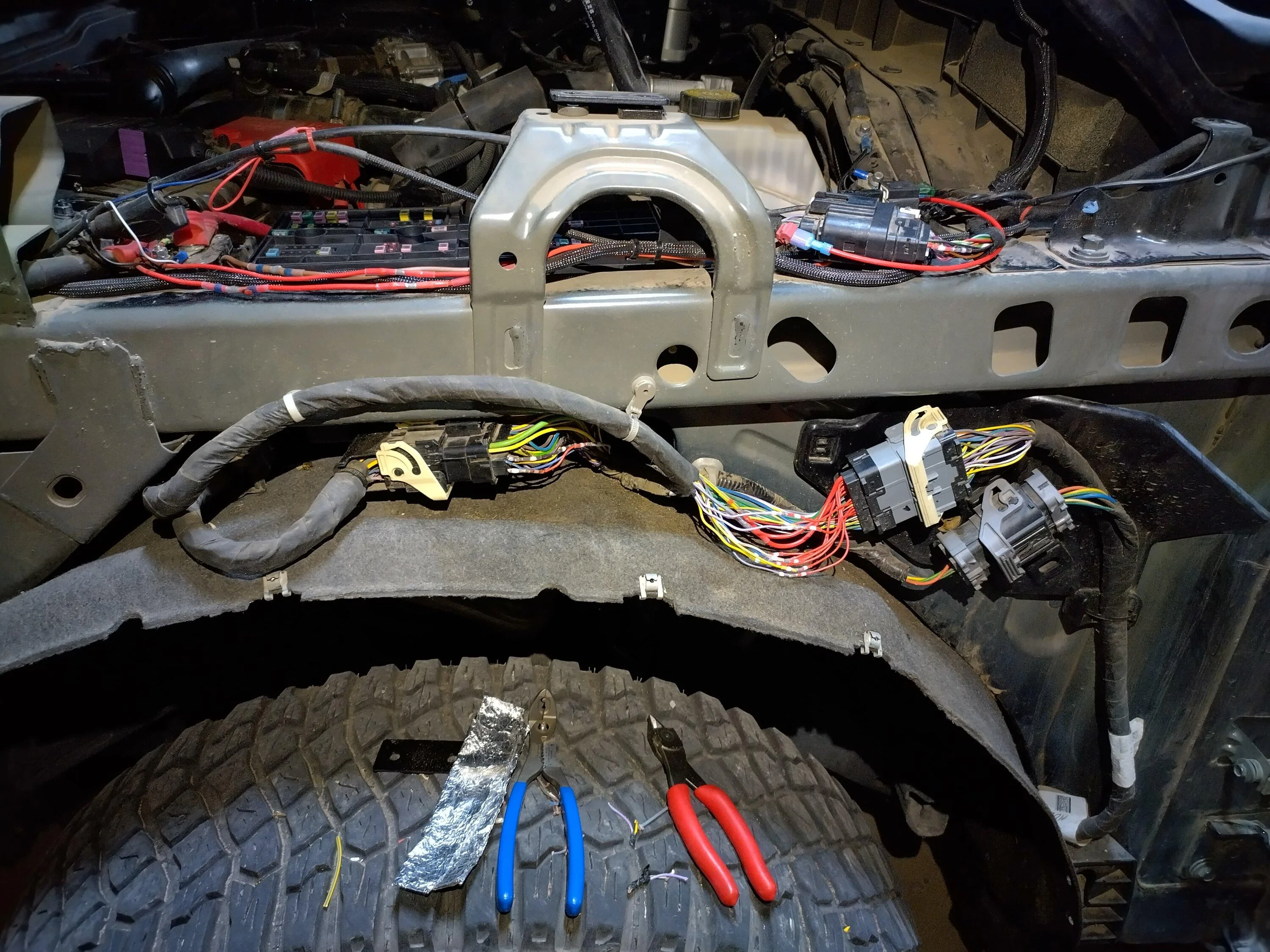 Ford Bronco Squirrel damage (wiring) IMG_20231231_224711_HDR