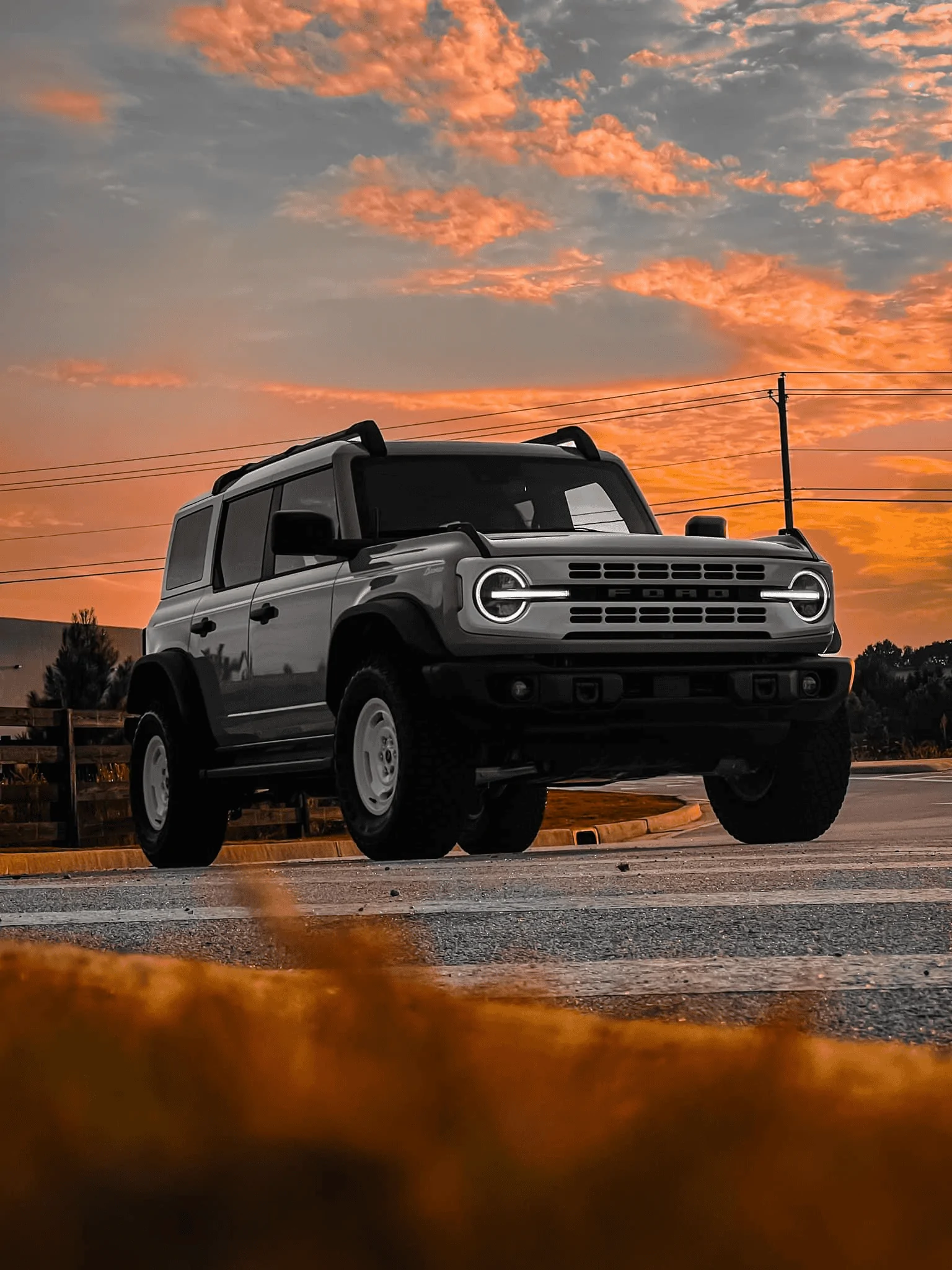 Ford Bronco HERITAGE EDITION Bronco Club 1704157809507