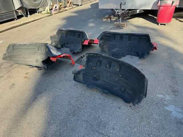 Ford Bronco Bronco Raptor Quarter Panels / Fenders - Code Orange IMG_0552