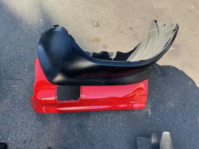Ford Bronco Bronco Raptor Quarter Panels / Fenders - Code Orange IMG_0550