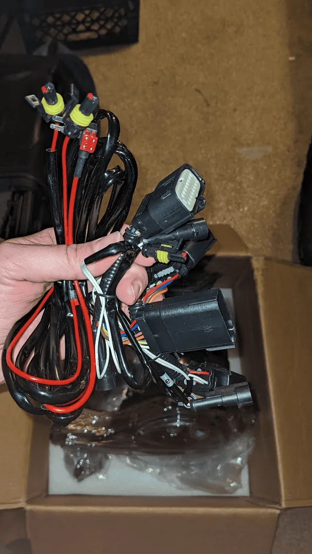 Ford Bronco FORM Projector Headlight Review (Diode Dynamics) 1704299794536
