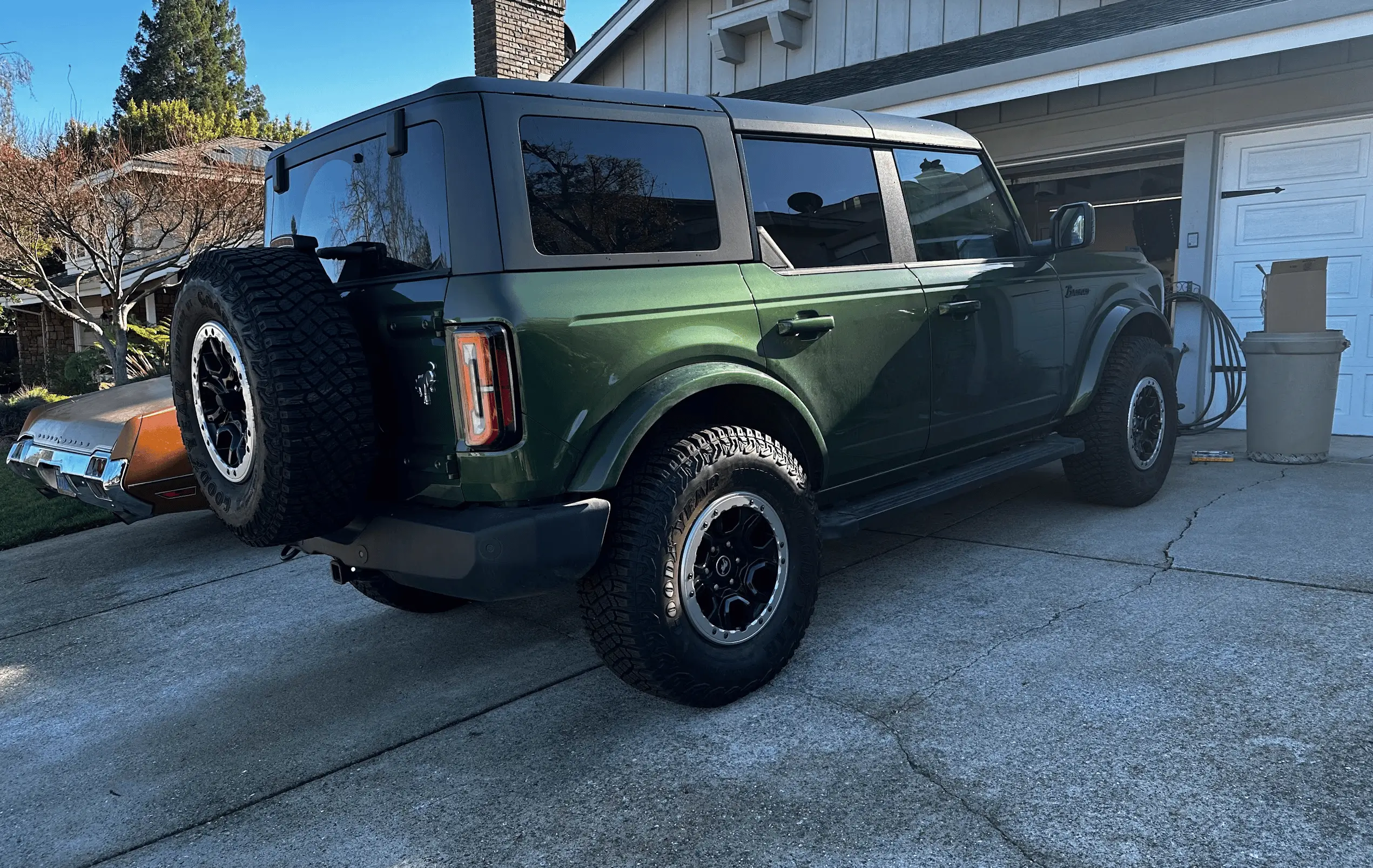 Ford Bronco Show us your installed wheel / tire upgrades here! (Pics) Screenshot 2024-01-04 at 12.08.32 PM