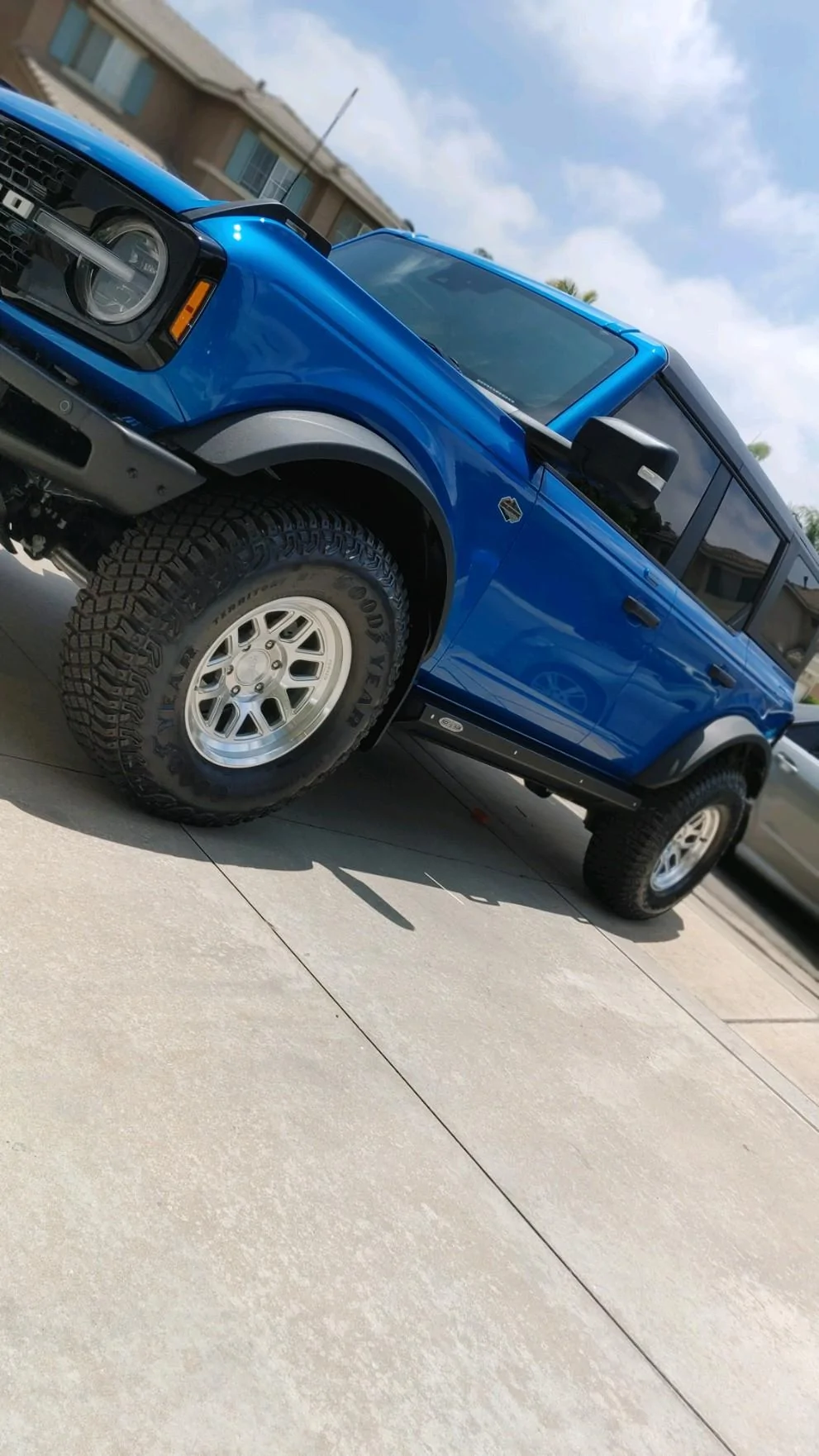 Ford Bronco What is the Best color wheels for a Velocity Blue Wildtrak.. post your pics 0619231213a