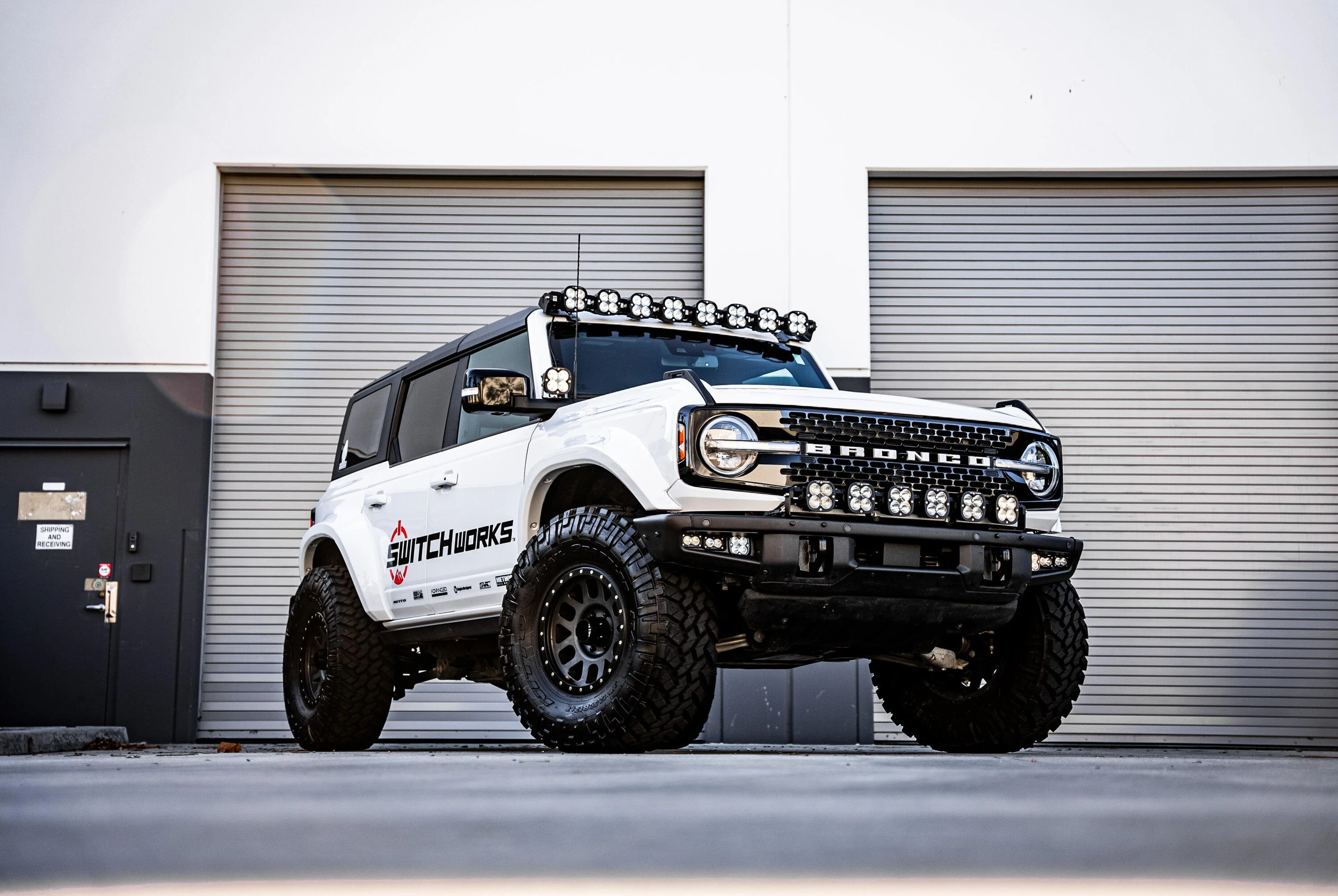 Ford Bronco Show us your installed wheel / tire upgrades here! (Pics) DSC04743