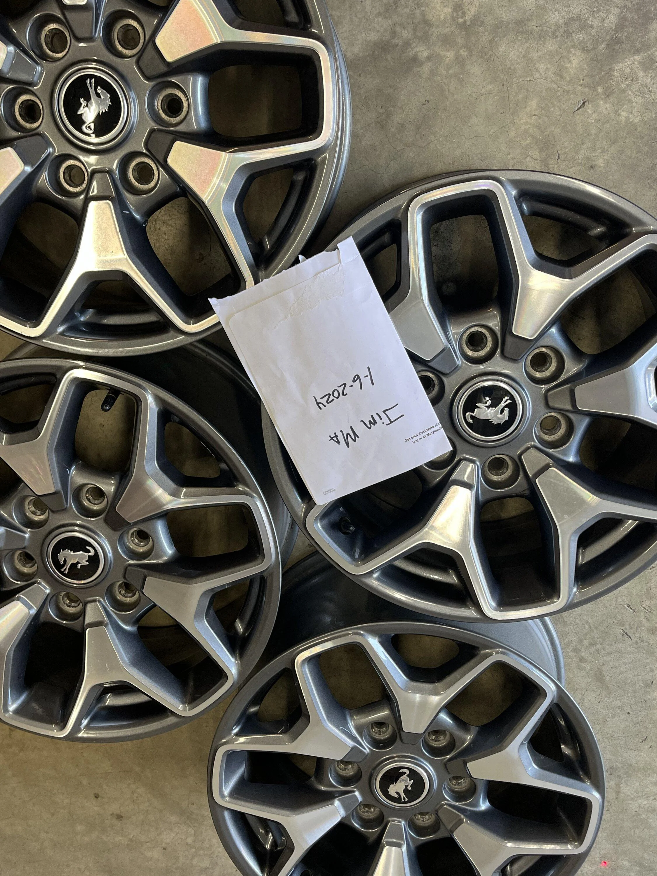 Ford Bronco 5 Badlands wheels $250 IMG_4607