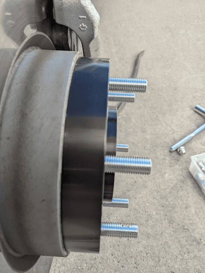 Ford Bronco Anyone running 1 inch wheel spacers? 1704749069704