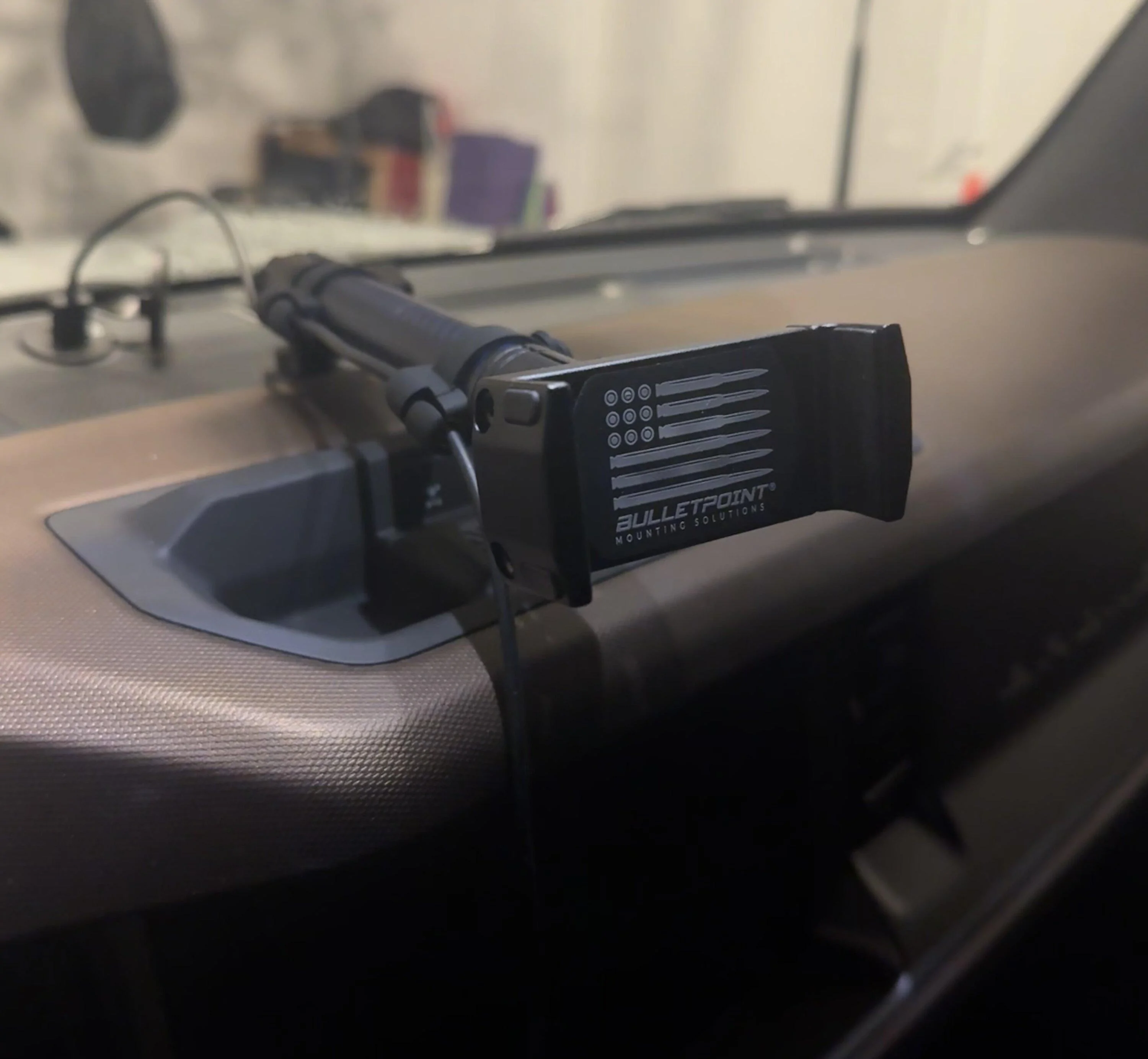 Ford Bronco Best Dash Rail Mount? IMG_8086