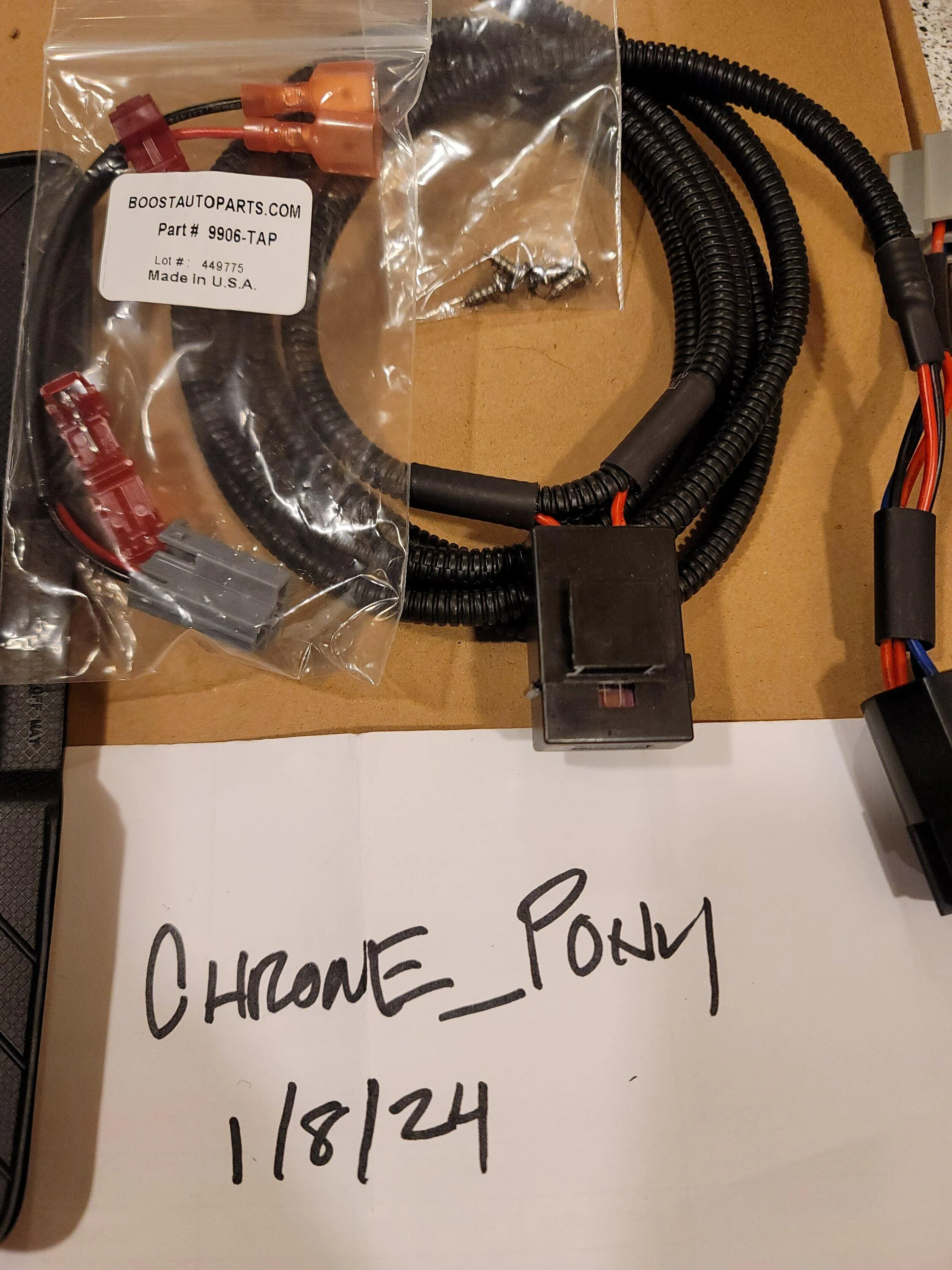 Ford Bronco Boost Auto Wireless Charger - NIB $100 + Ship 20240108_214037